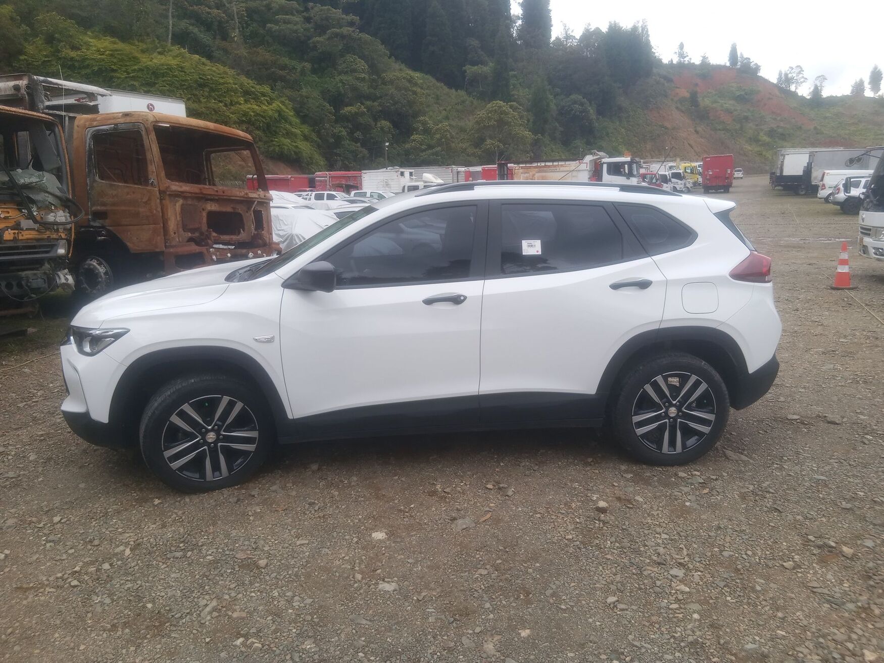 CHEVROLET TRACKER 2025