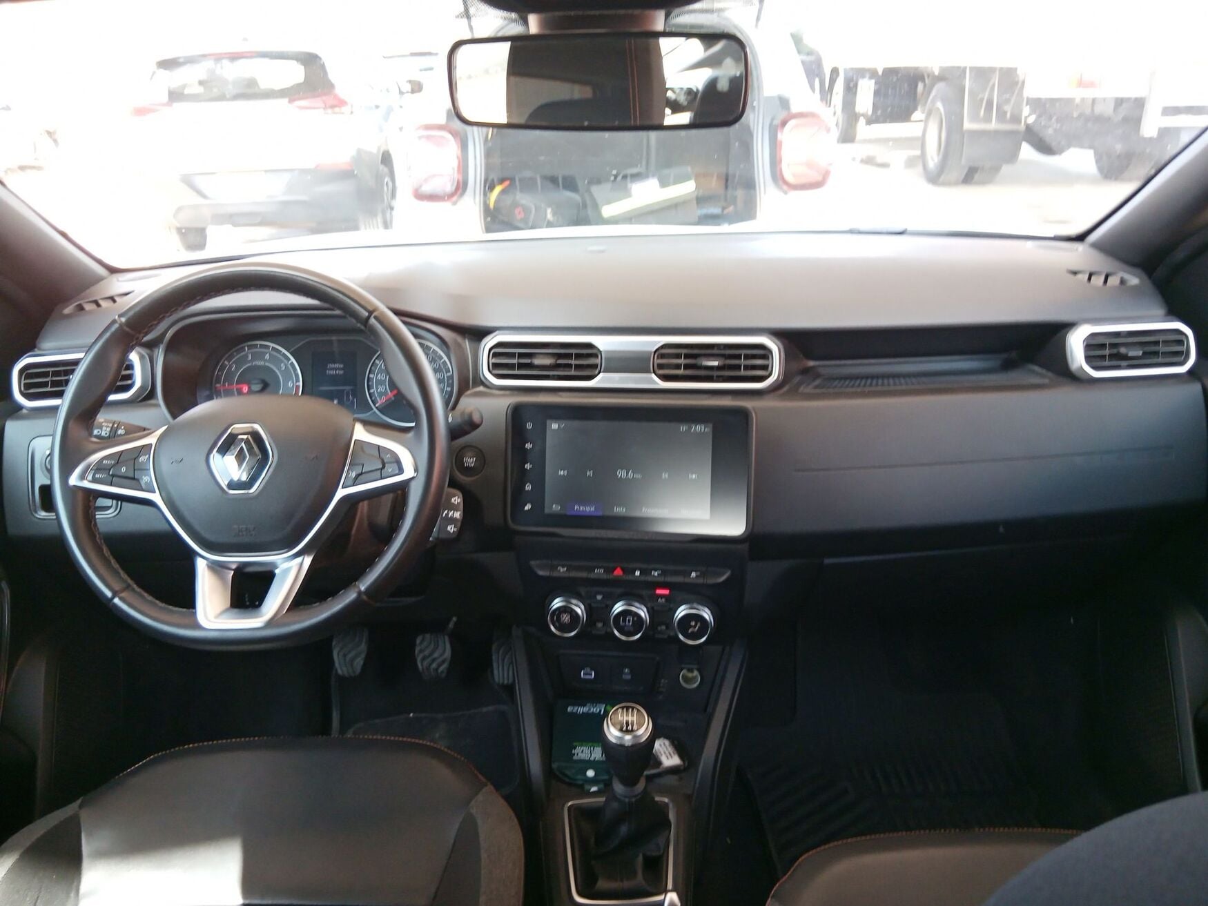 RENAULT DUSTER 2026