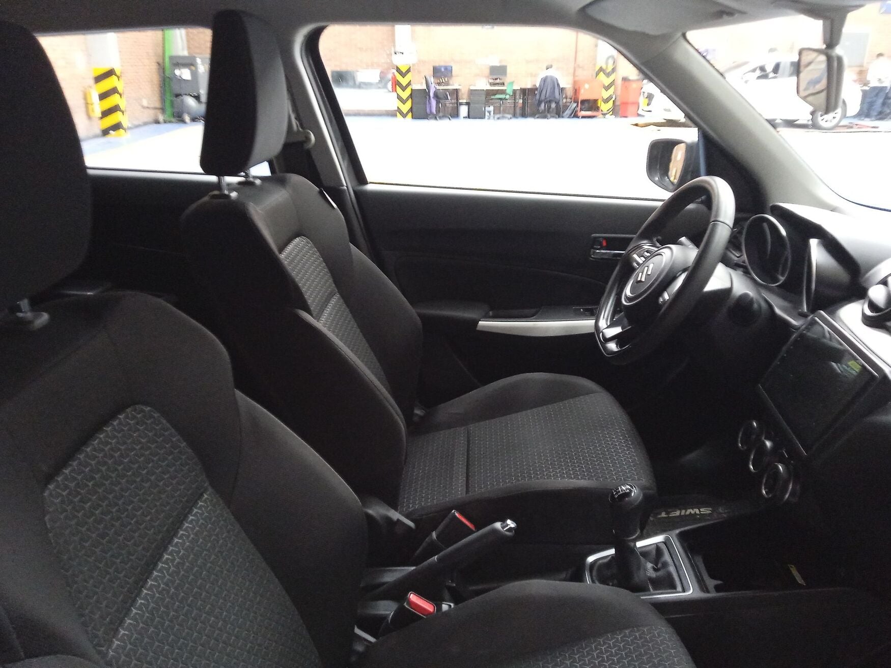 SUZUKI SWIFT 2024