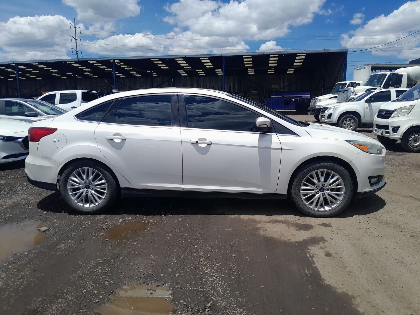 FORD FOCUS 2015