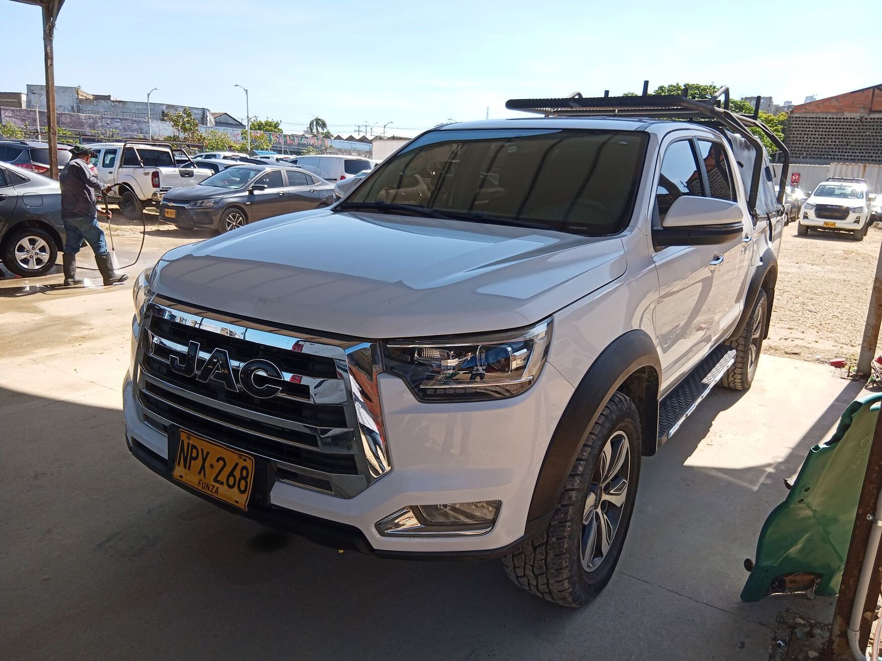 JAC JT8 2025