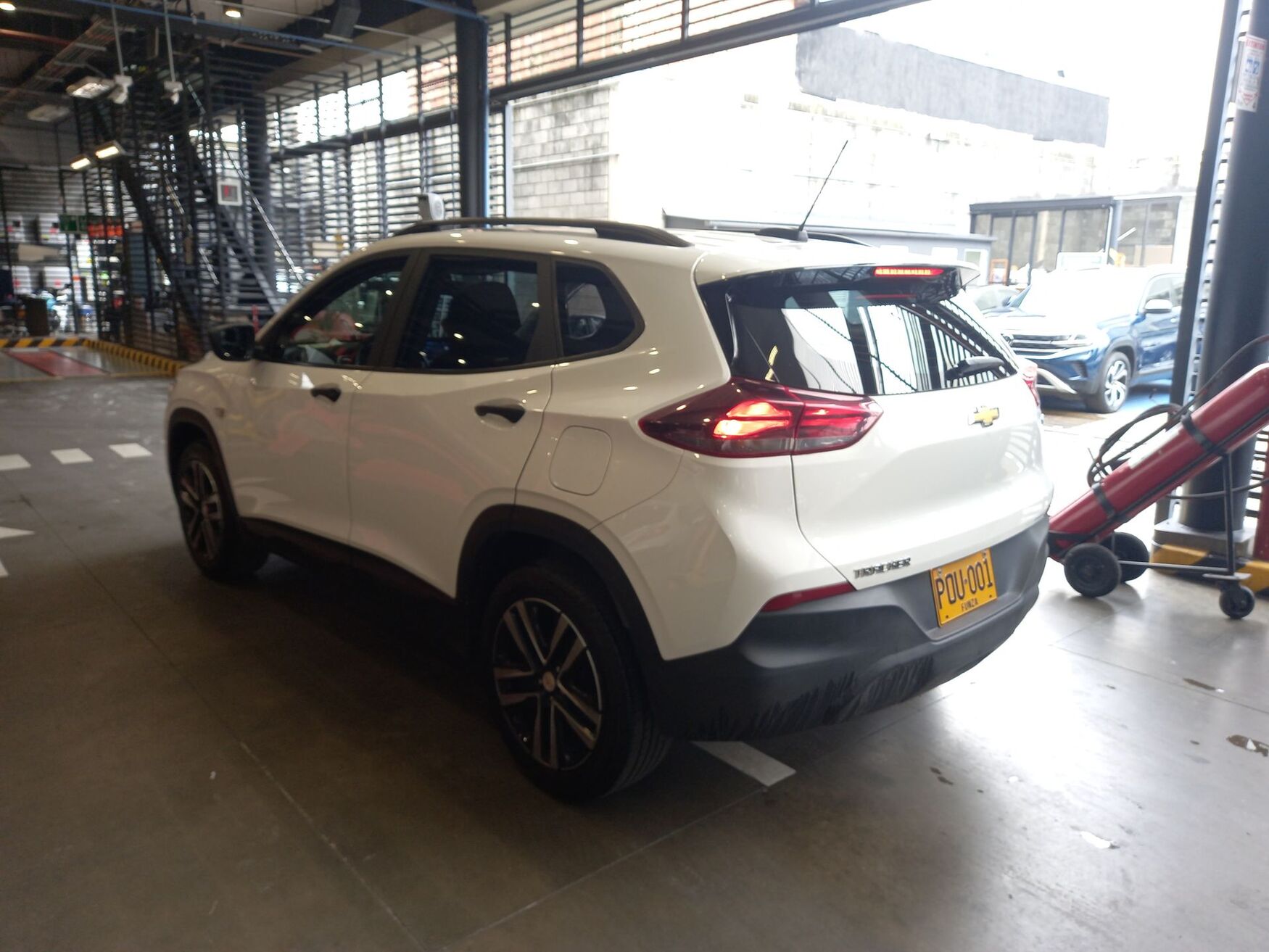 CHEVROLET TRACKER 2025