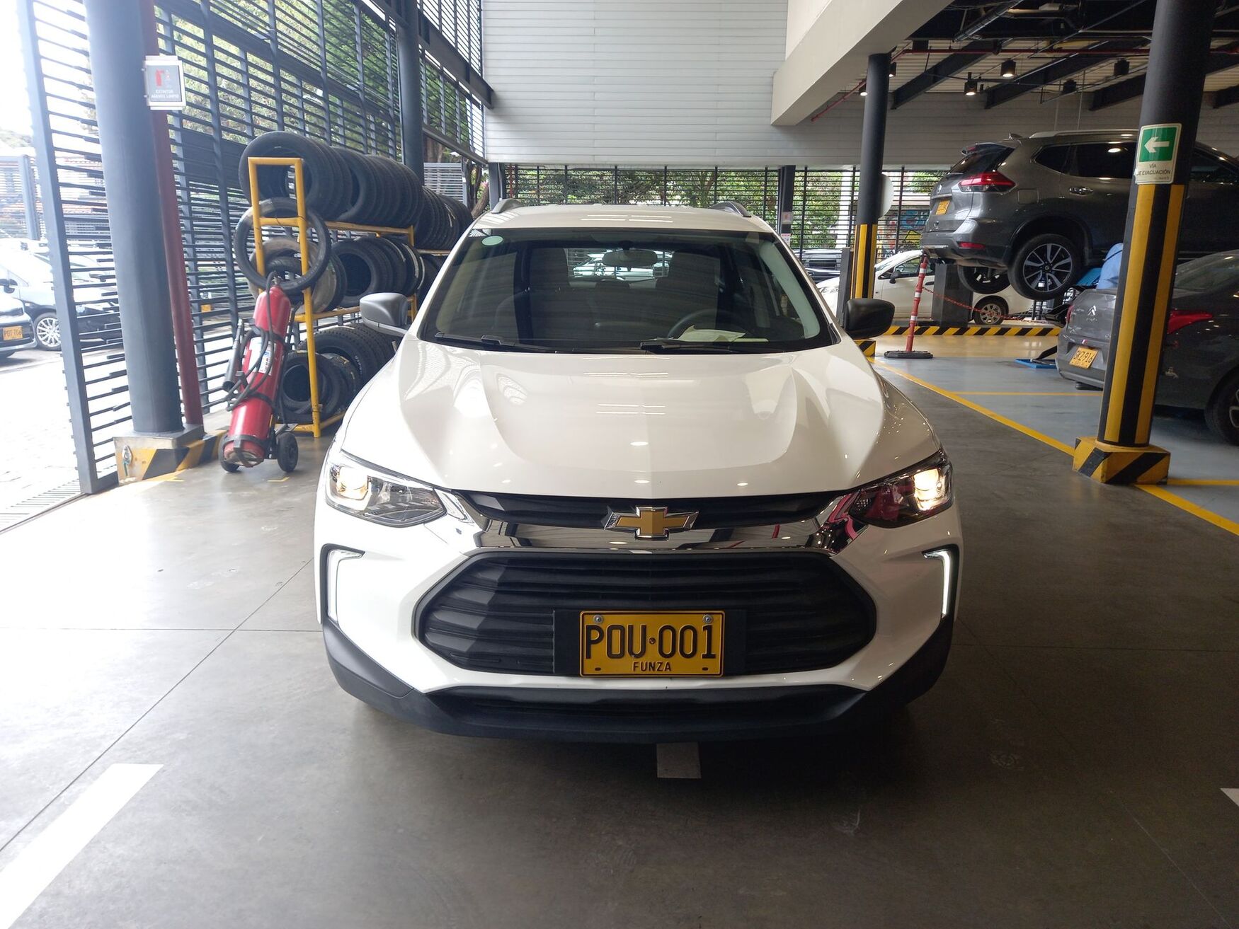 CHEVROLET TRACKER 2025