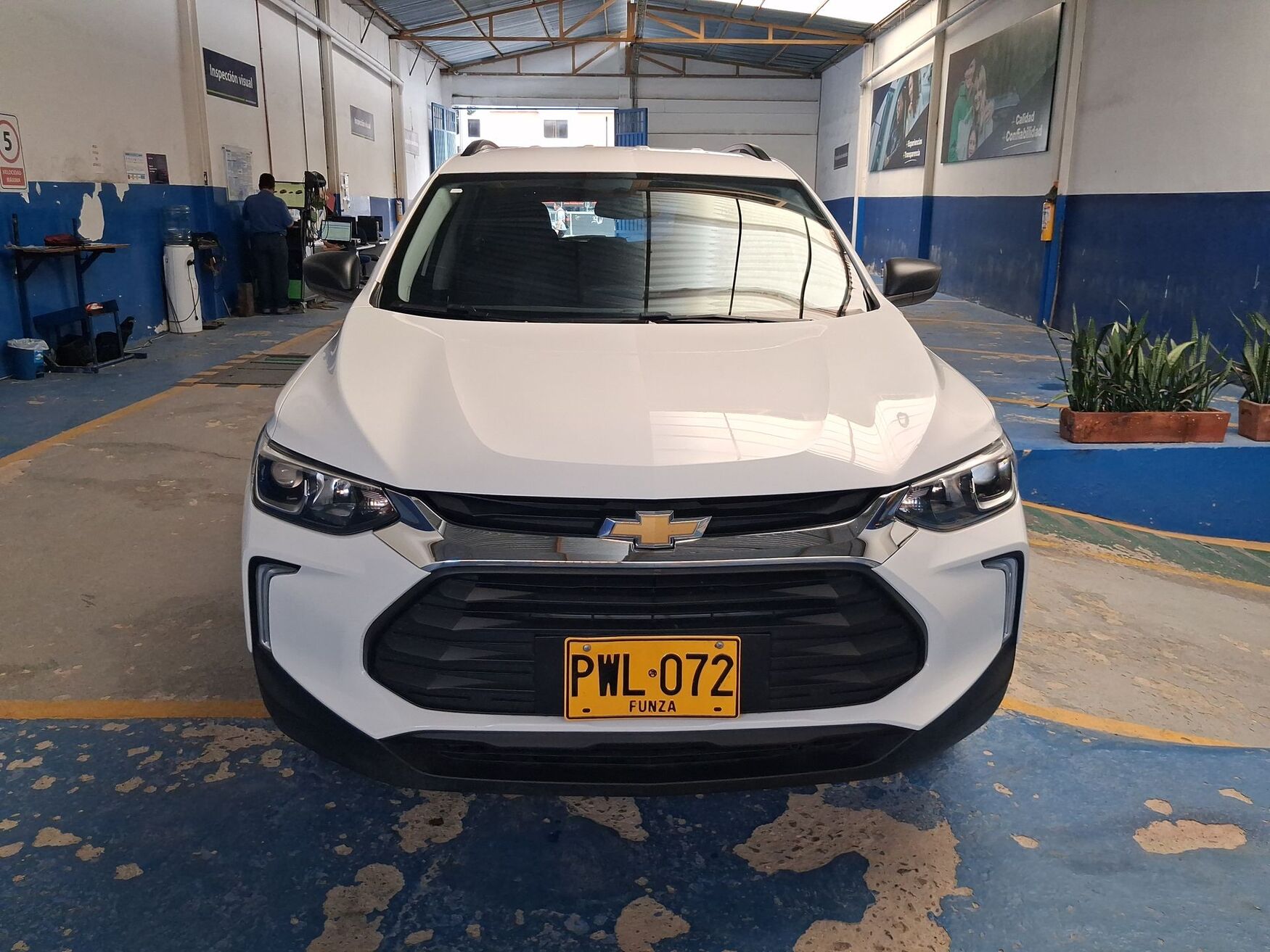 CHEVROLET TRACKER 2025