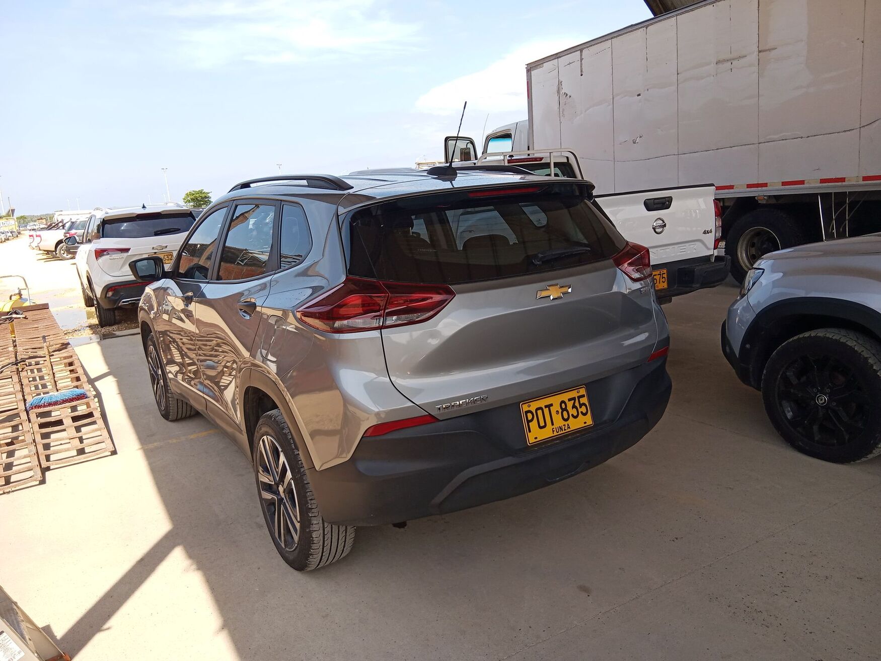CHEVROLET TRACKER 2025