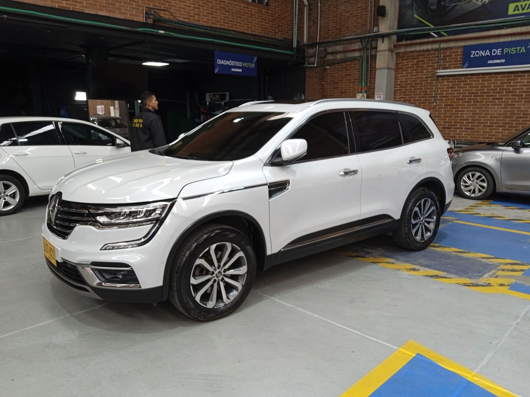 RENAULT KOLEOS 2023