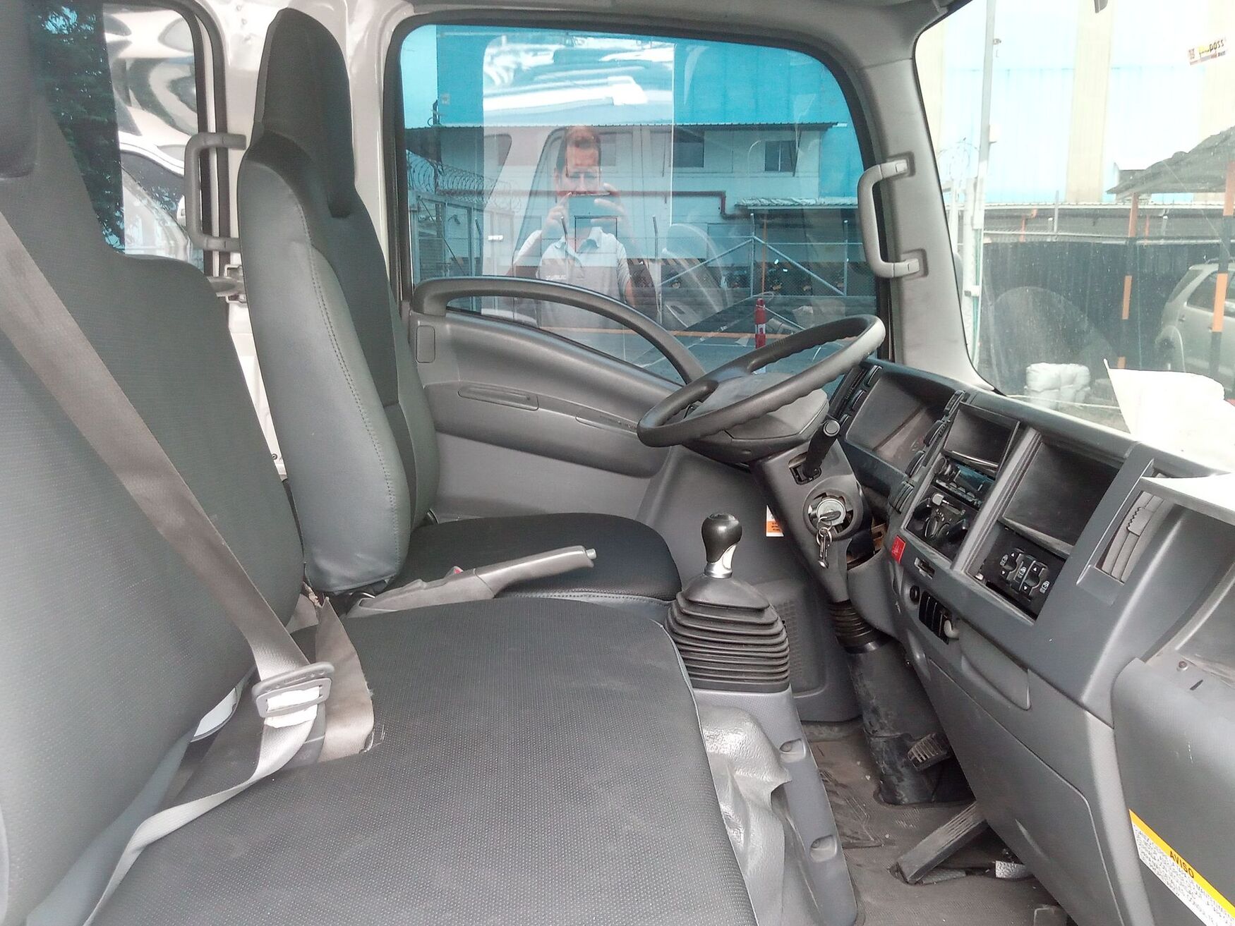 CHEVROLET NHR DOBLE 2023