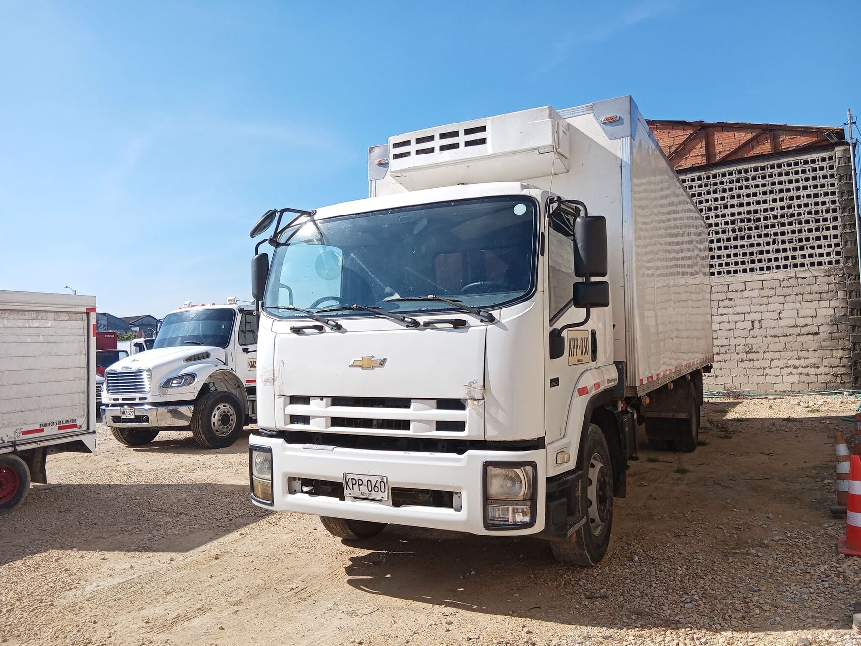 CHEVROLET FVR LWB 2022