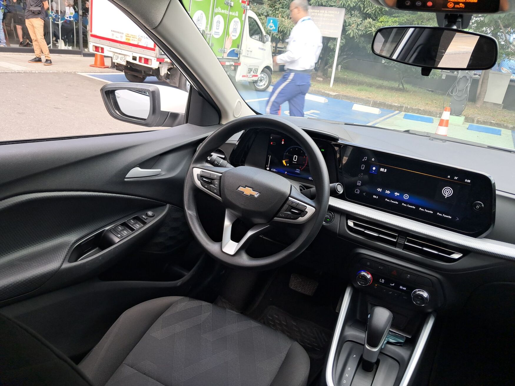 CHEVROLET ONIX 2026