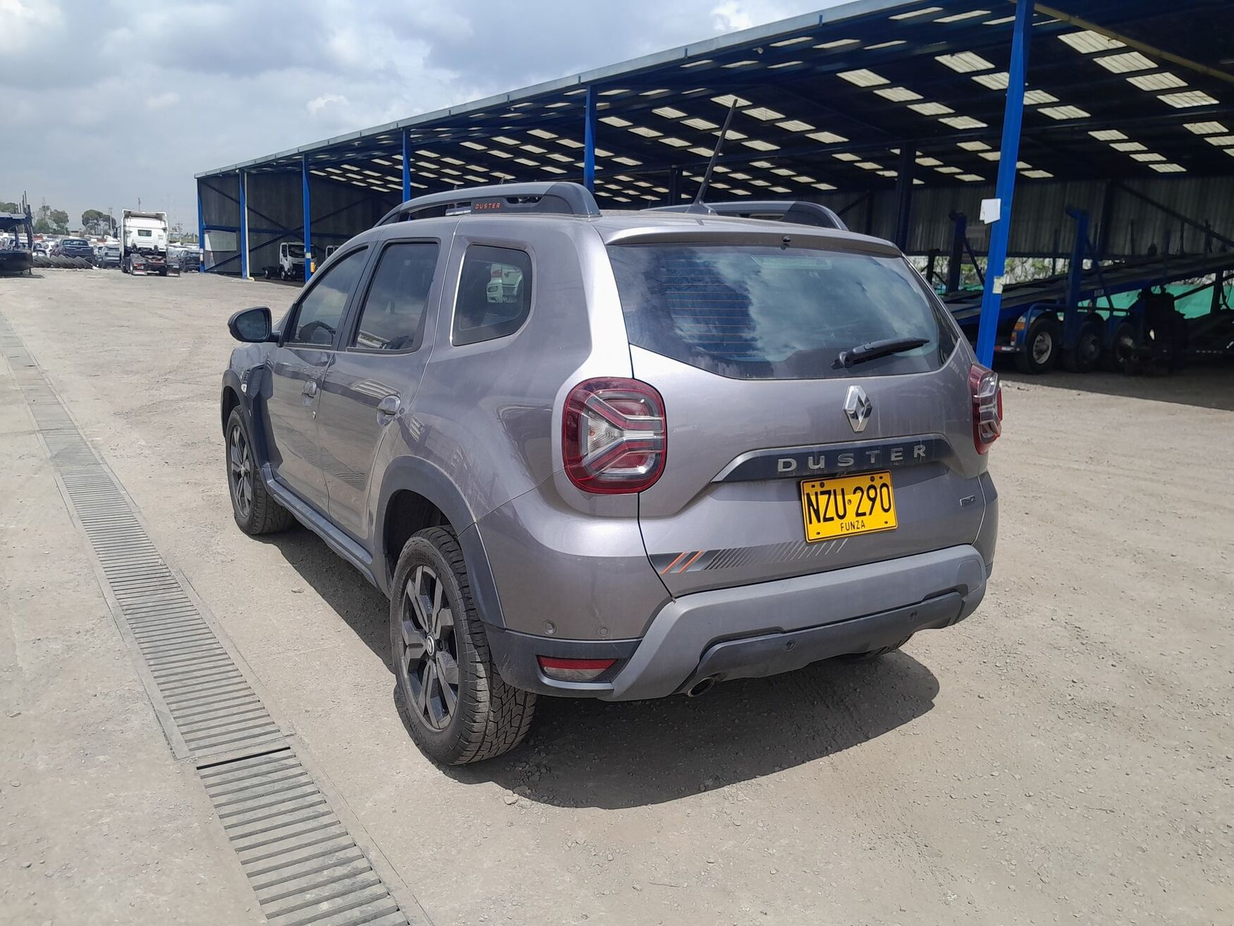 RENAULT DUSTER 2025