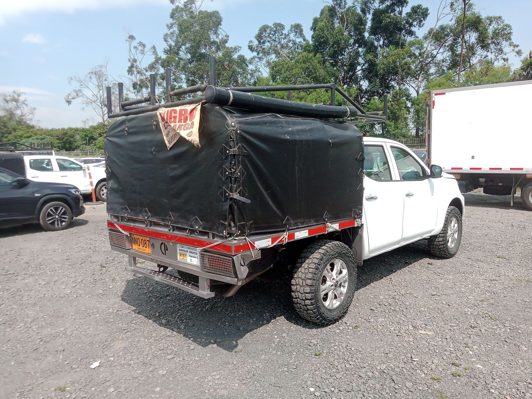NISSAN FRONTIER 2024