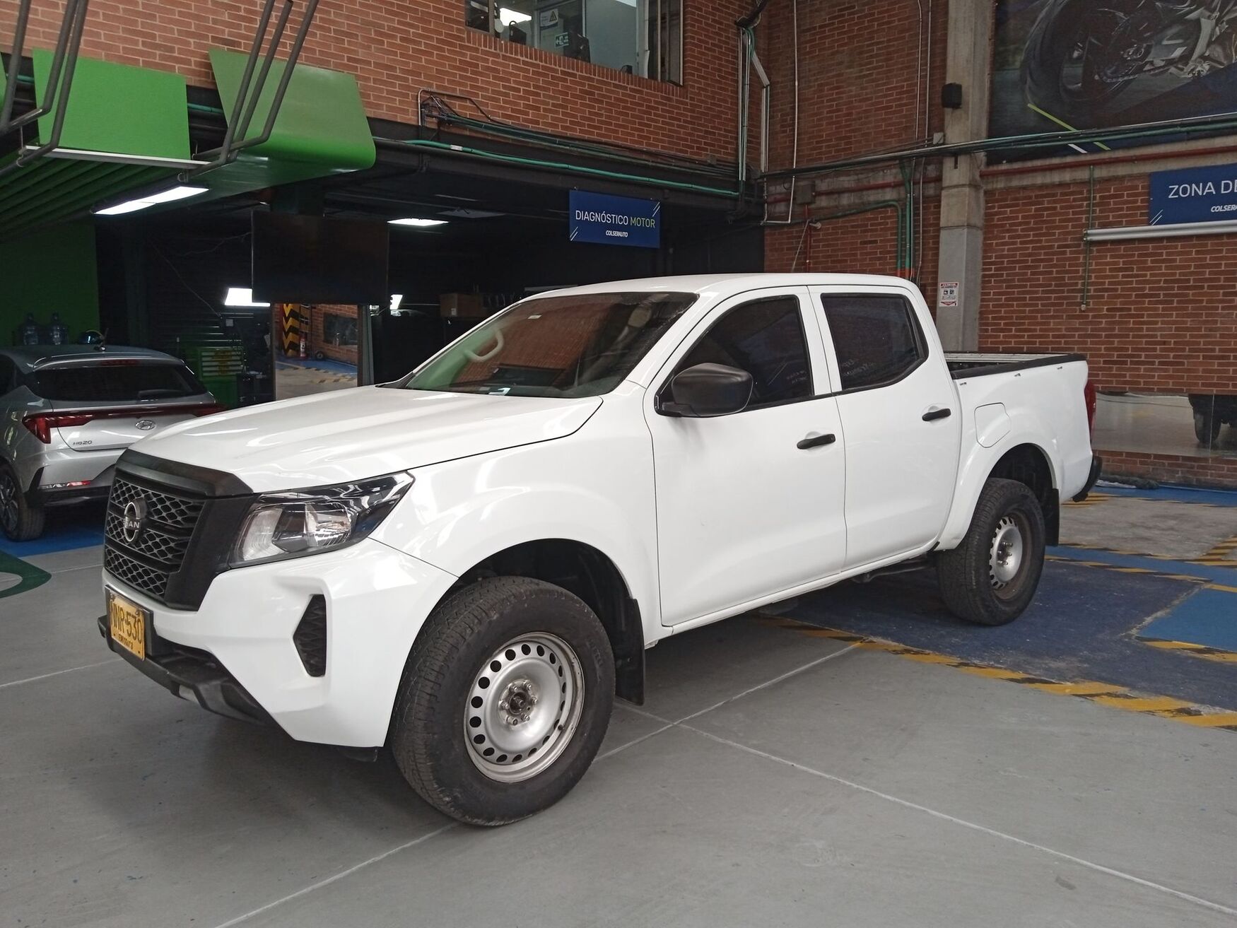NISSAN FRONTIER 2024