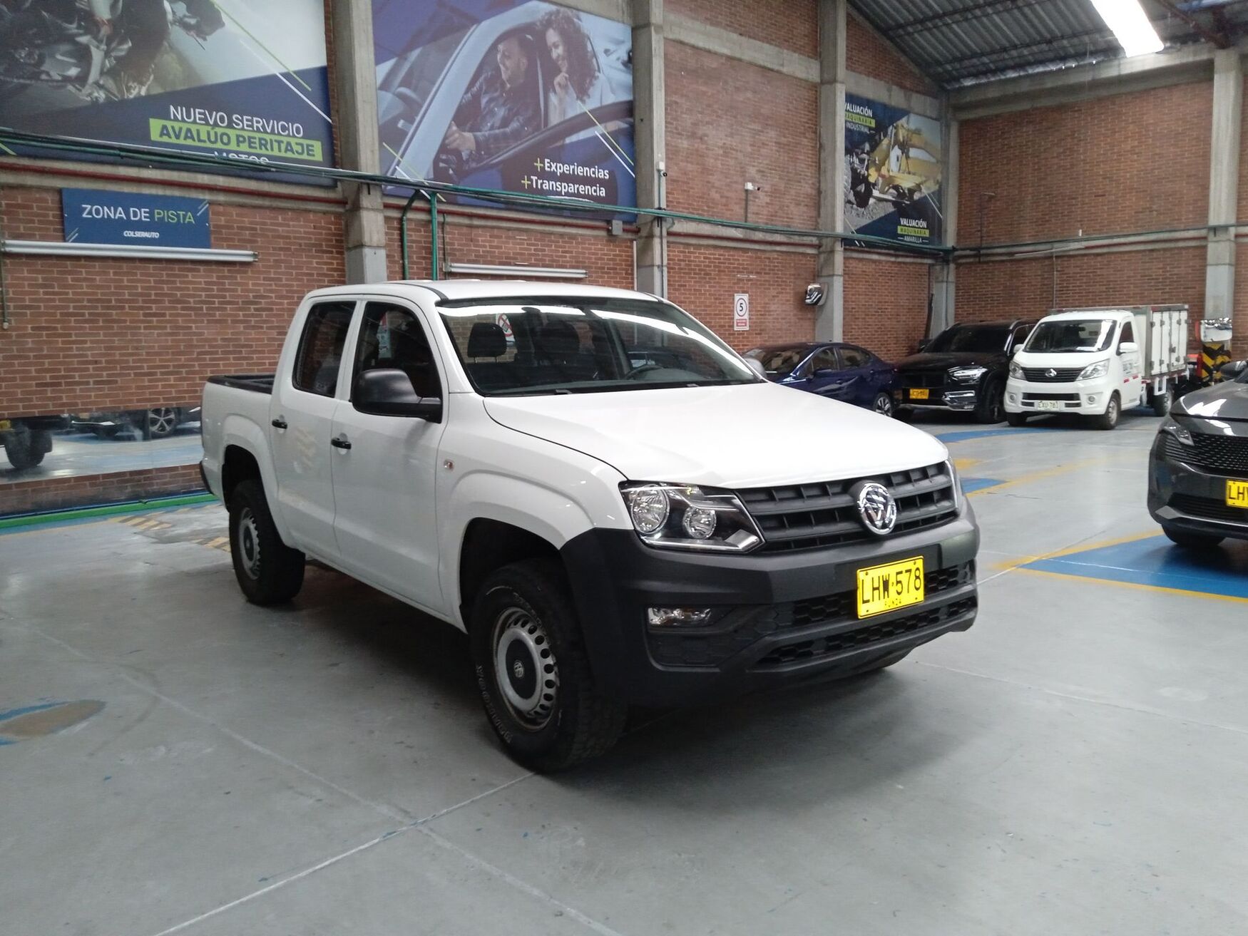 VOLKSWAGEN AMAROK 2022