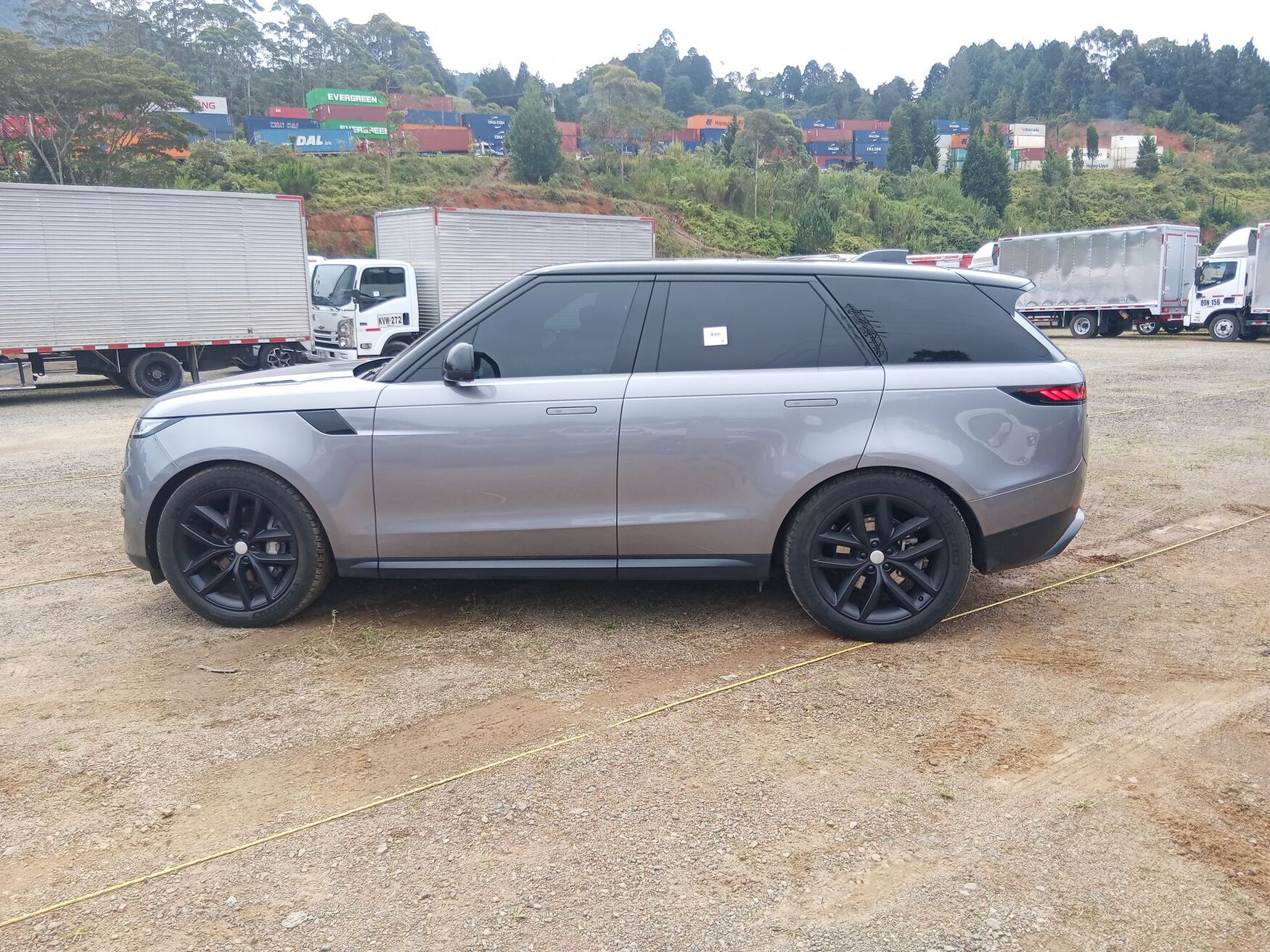 LAND ROVER SPORT 2025