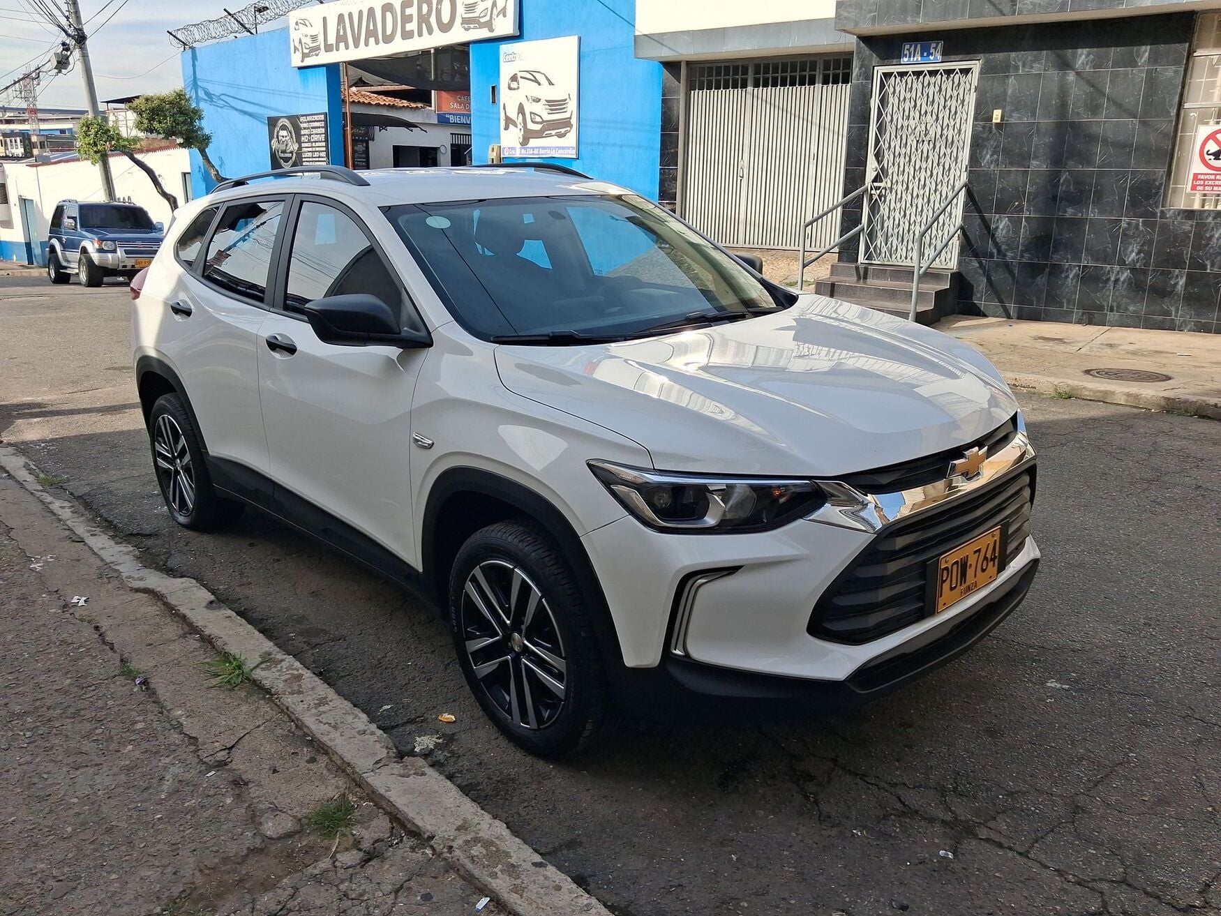 CHEVROLET TRACKER 2025
