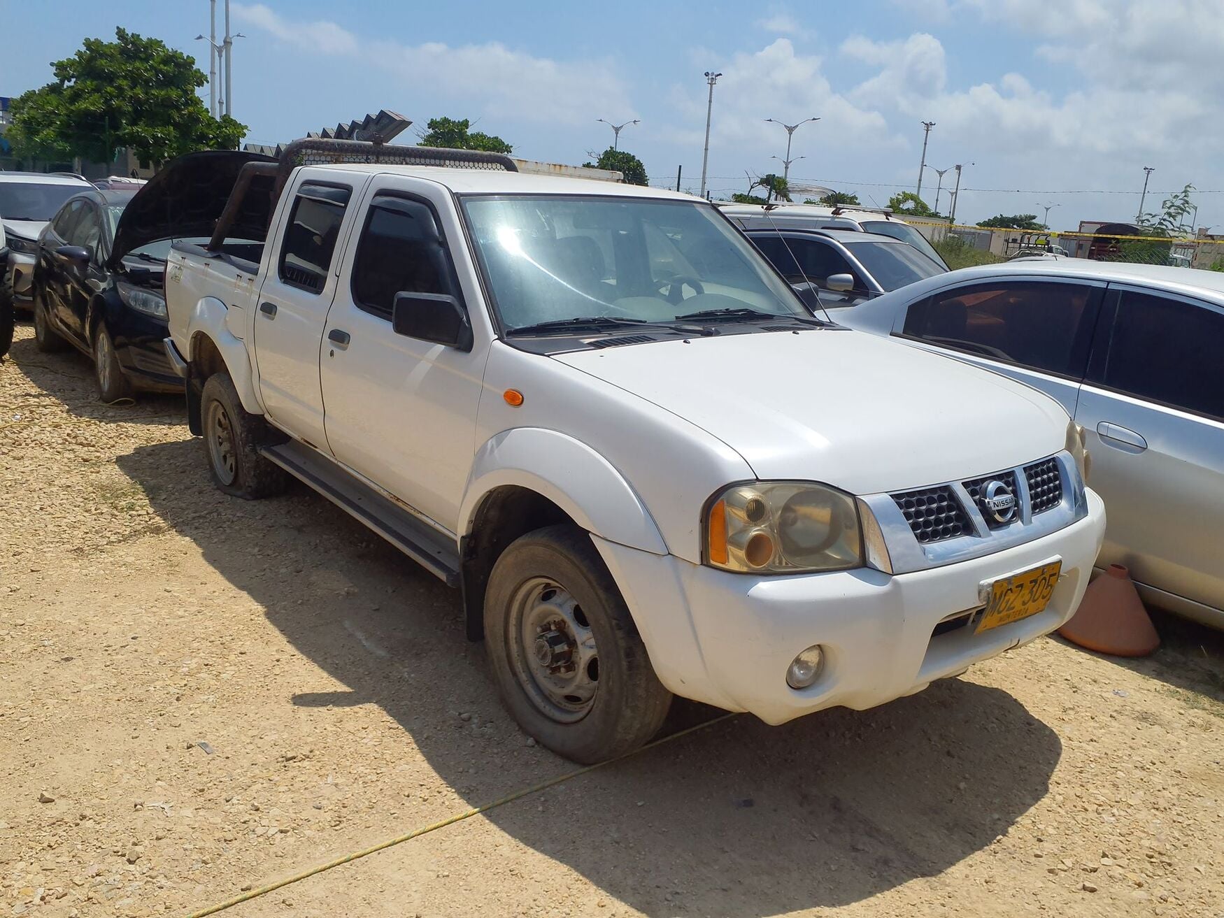 NISSAN NP300FRONTIER 2013