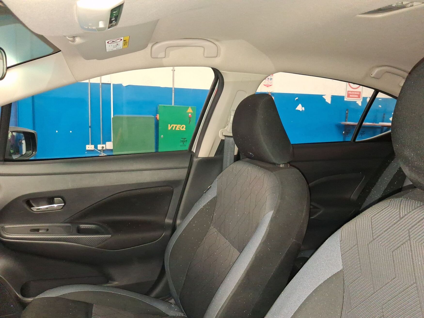 NISSAN VERSA 2025