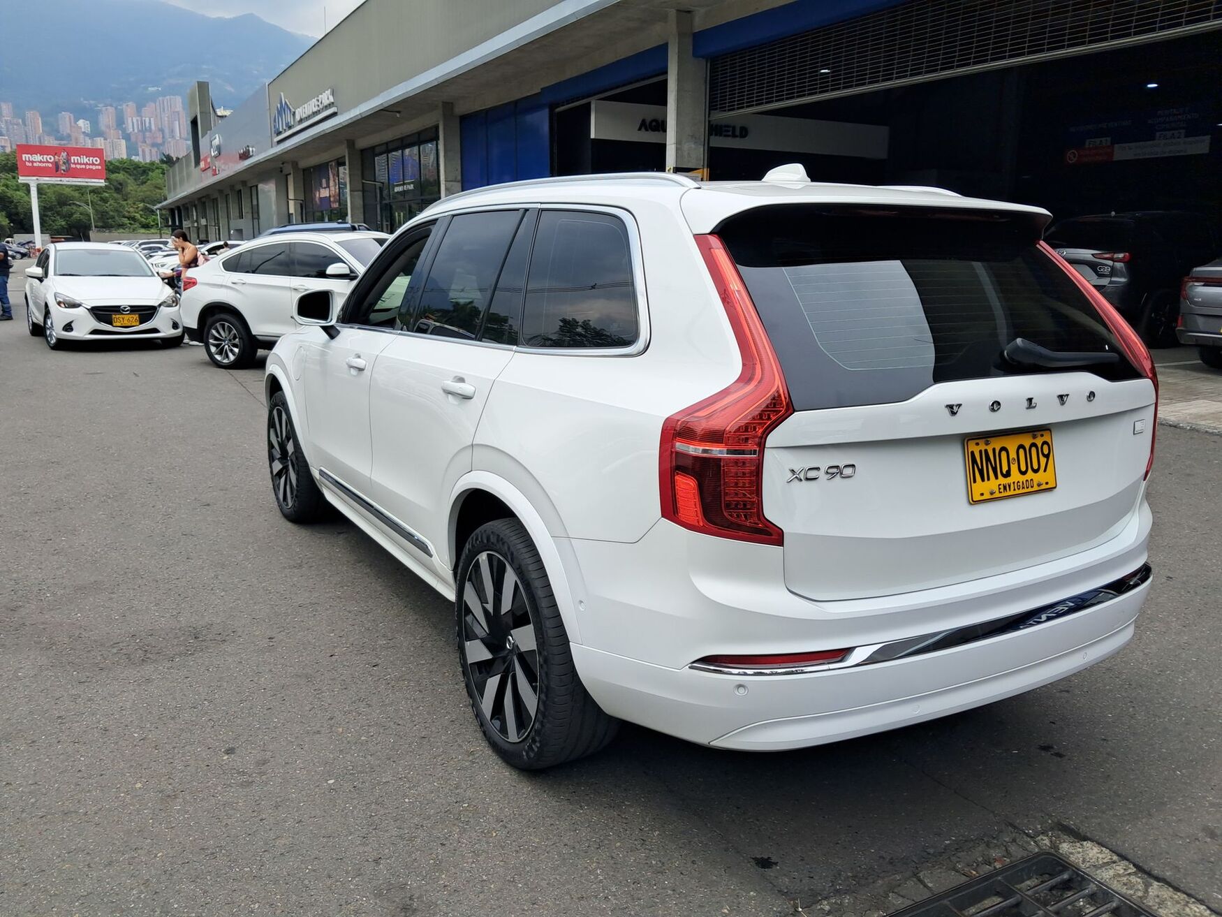 VOLVO XC90 2024