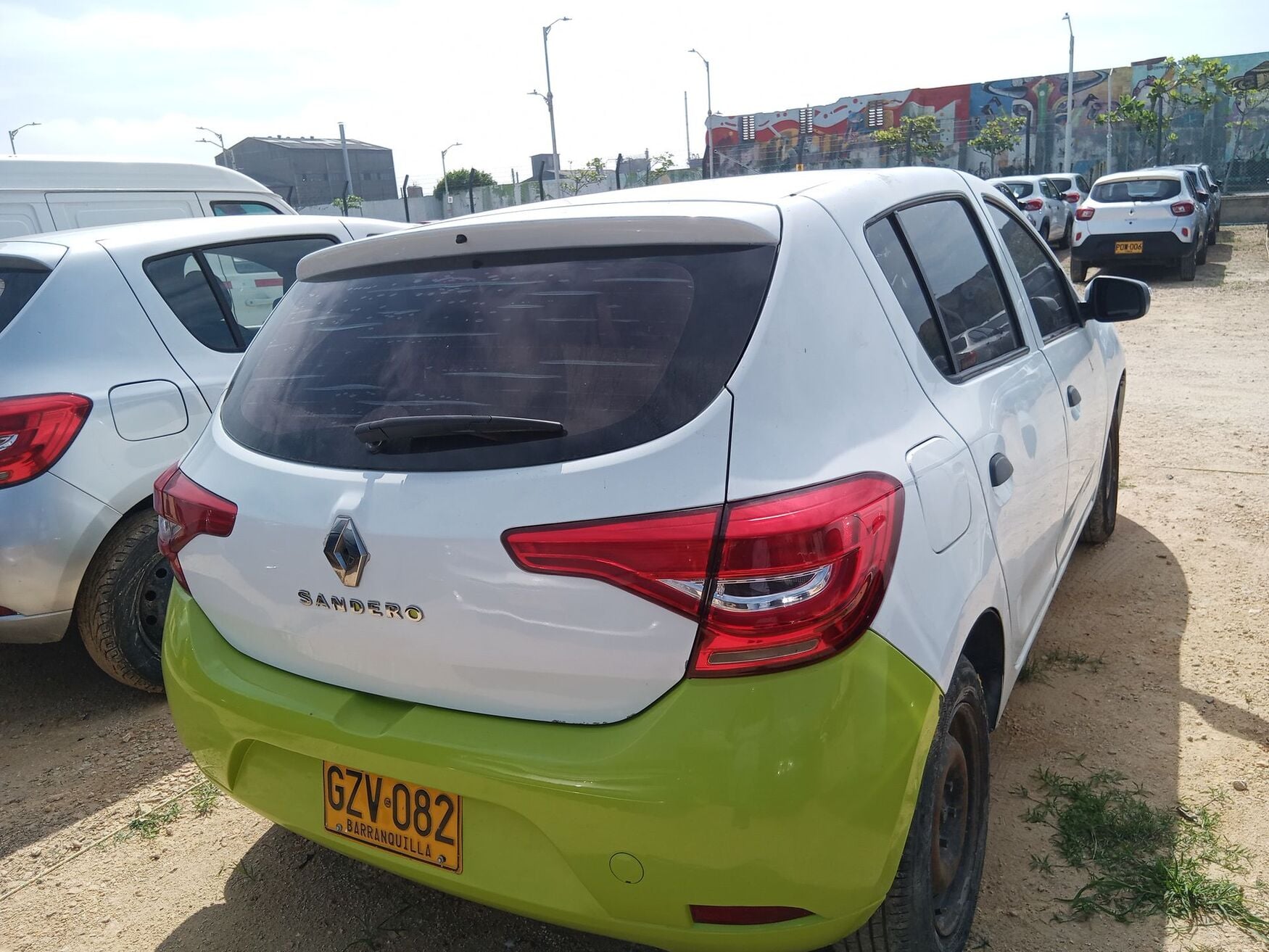 RENAULT SANDERO 2021