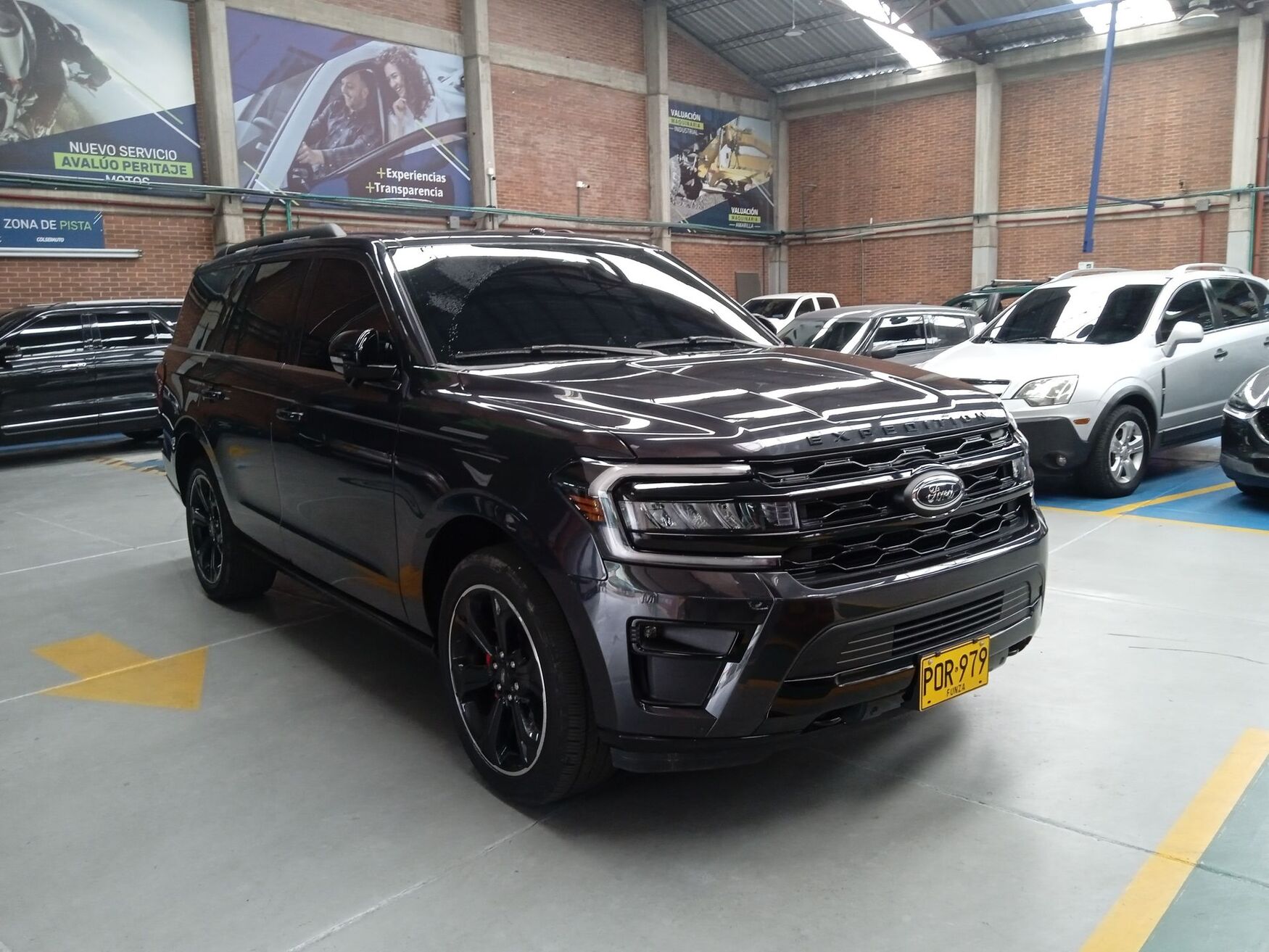 FORD EXPEDITION 2024
