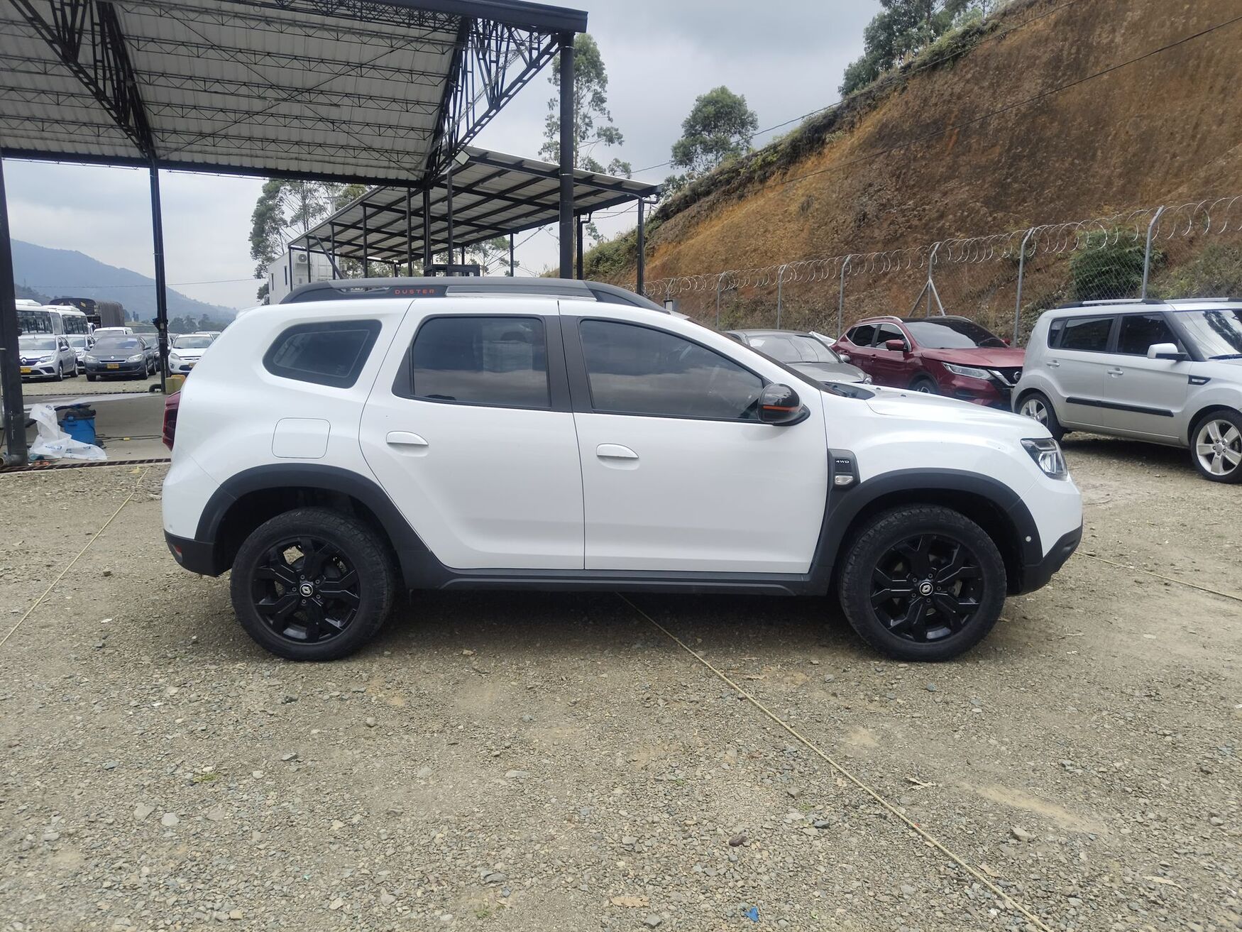 RENAULT DUSTER 2026
