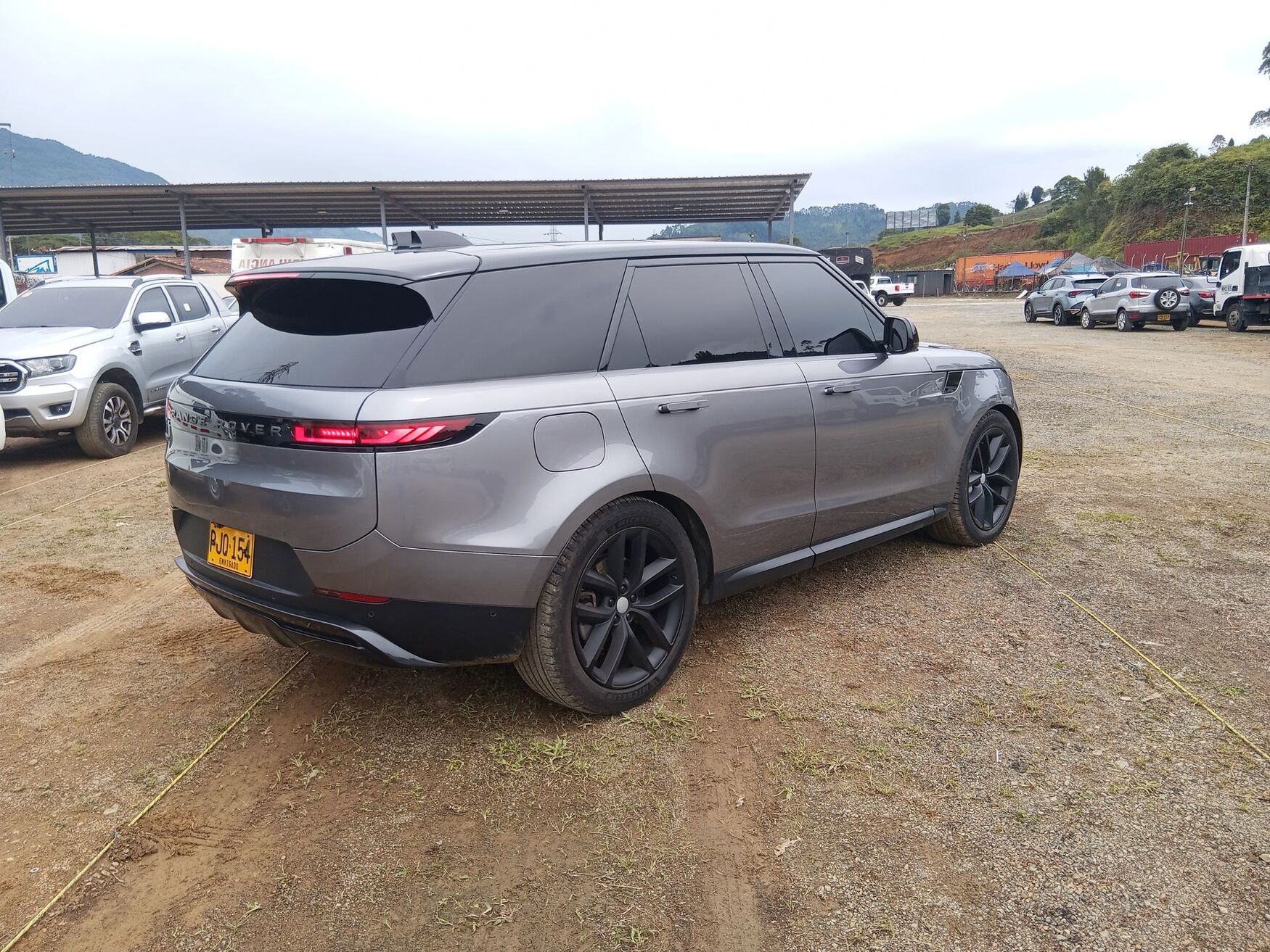 LAND ROVER SPORT 2025