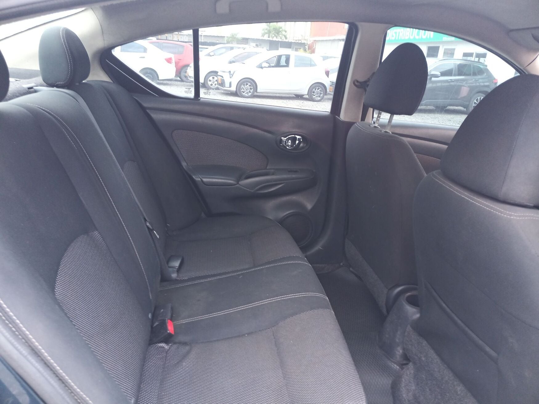 NISSAN VERSA 2016