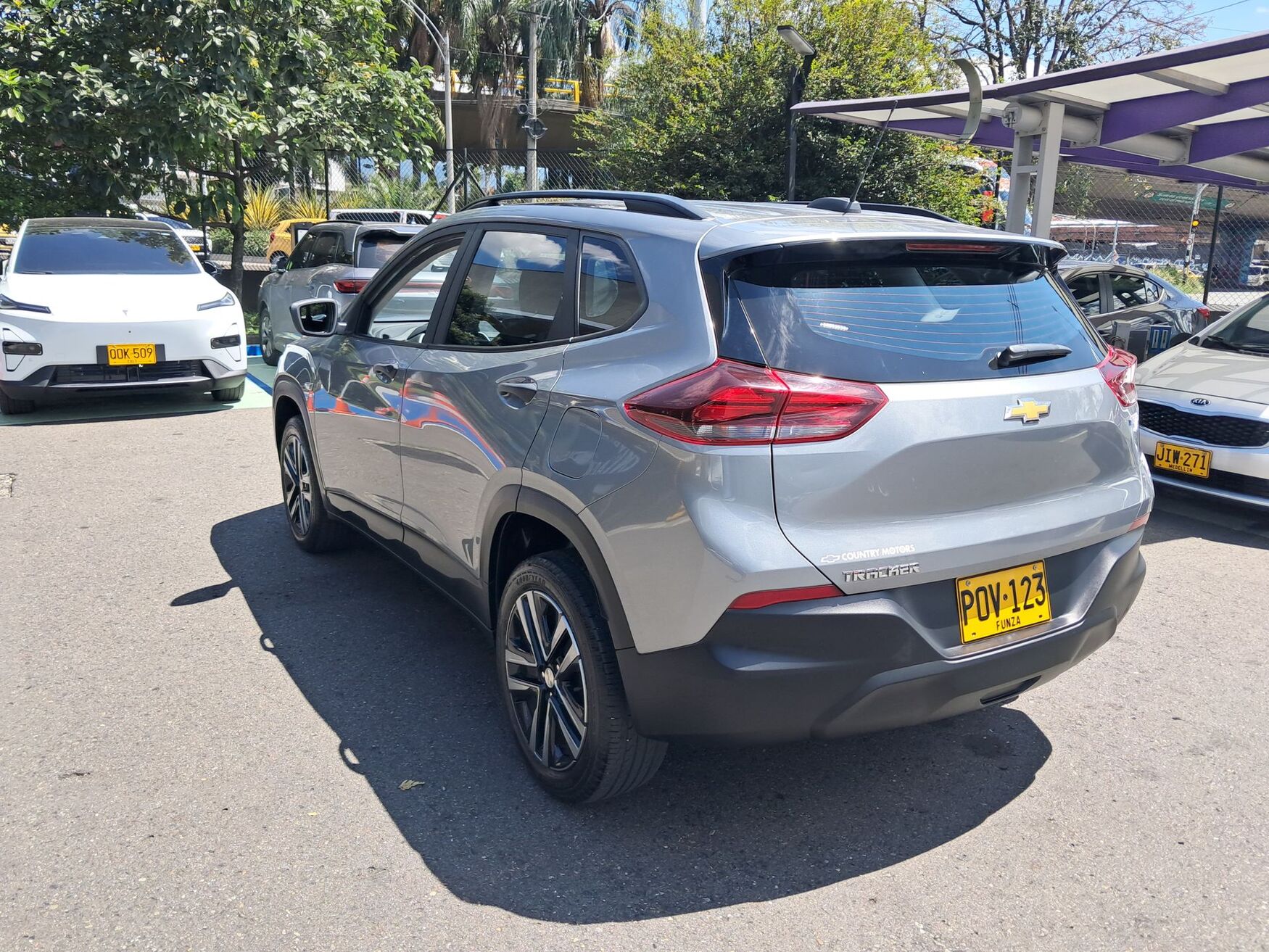 CHEVROLET TRACKER 2025