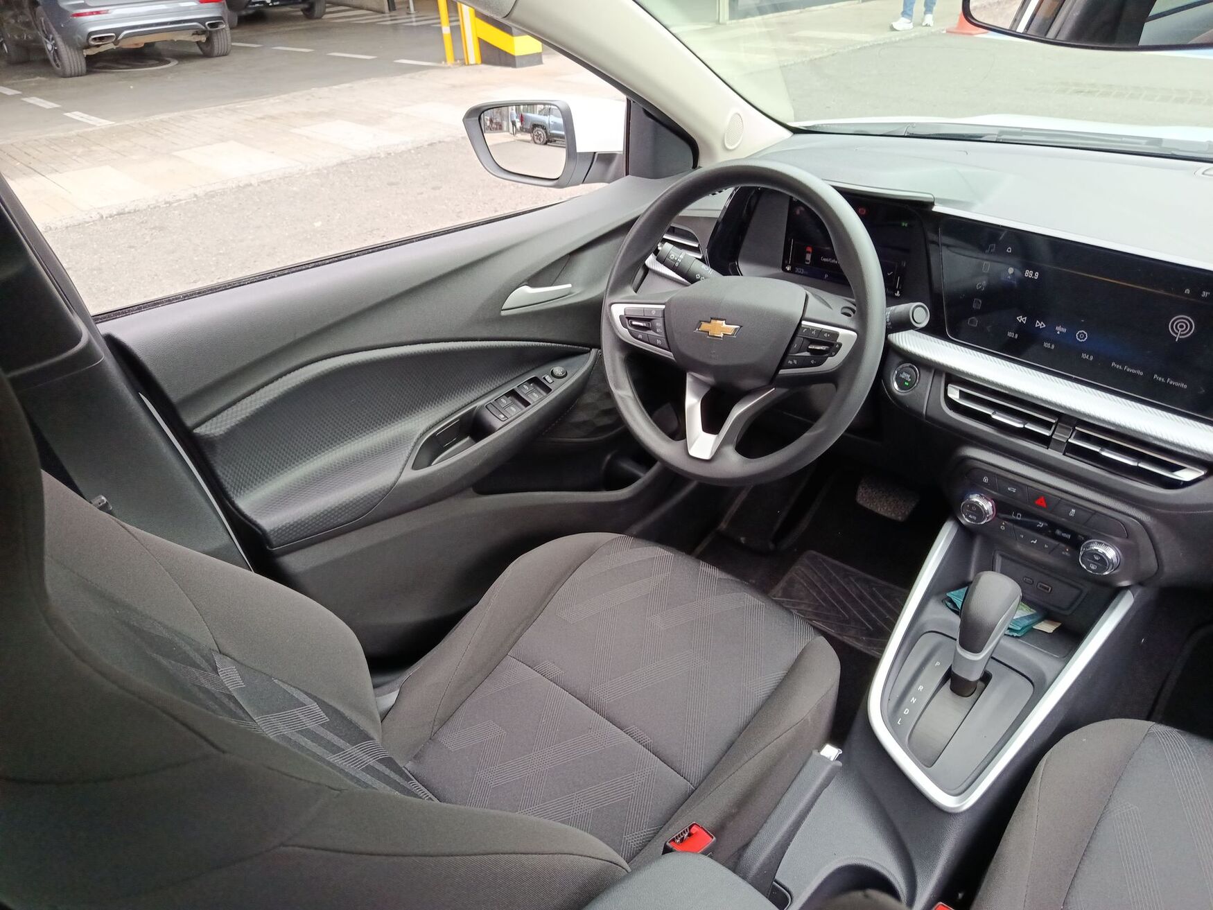 CHEVROLET ONIX 2026