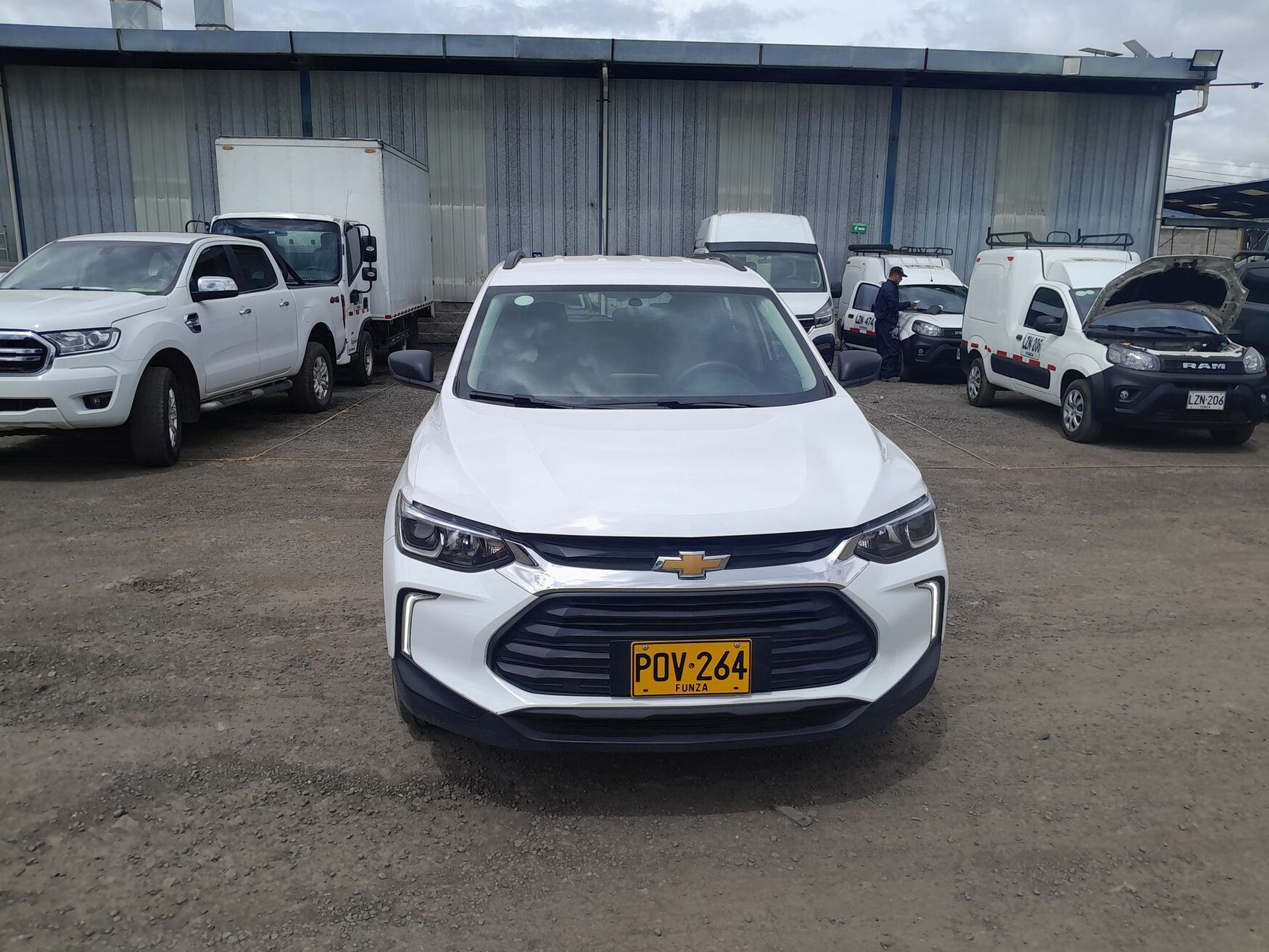 CHEVROLET TRACKER 2025