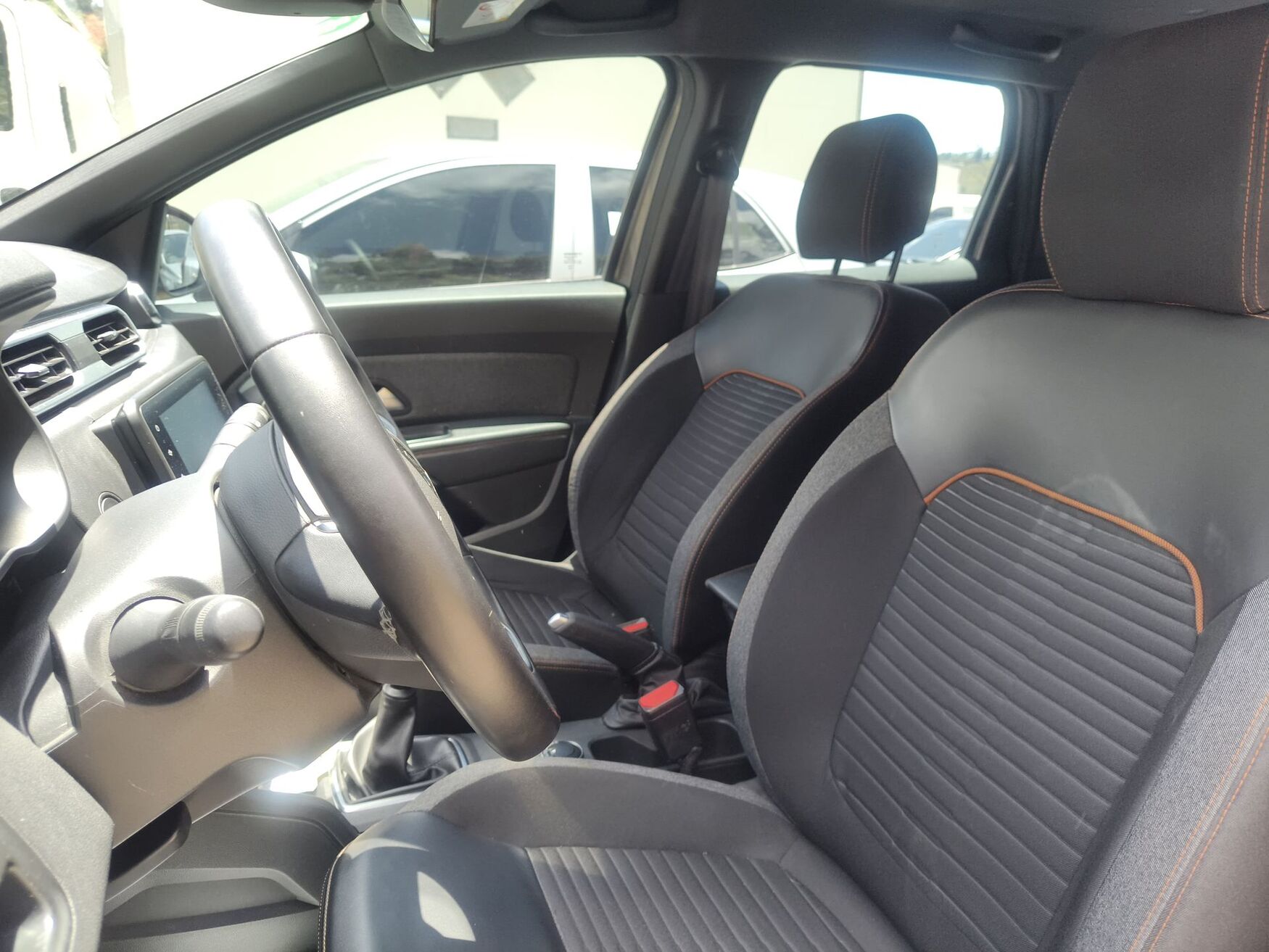 RENAULT DUSTER 2026