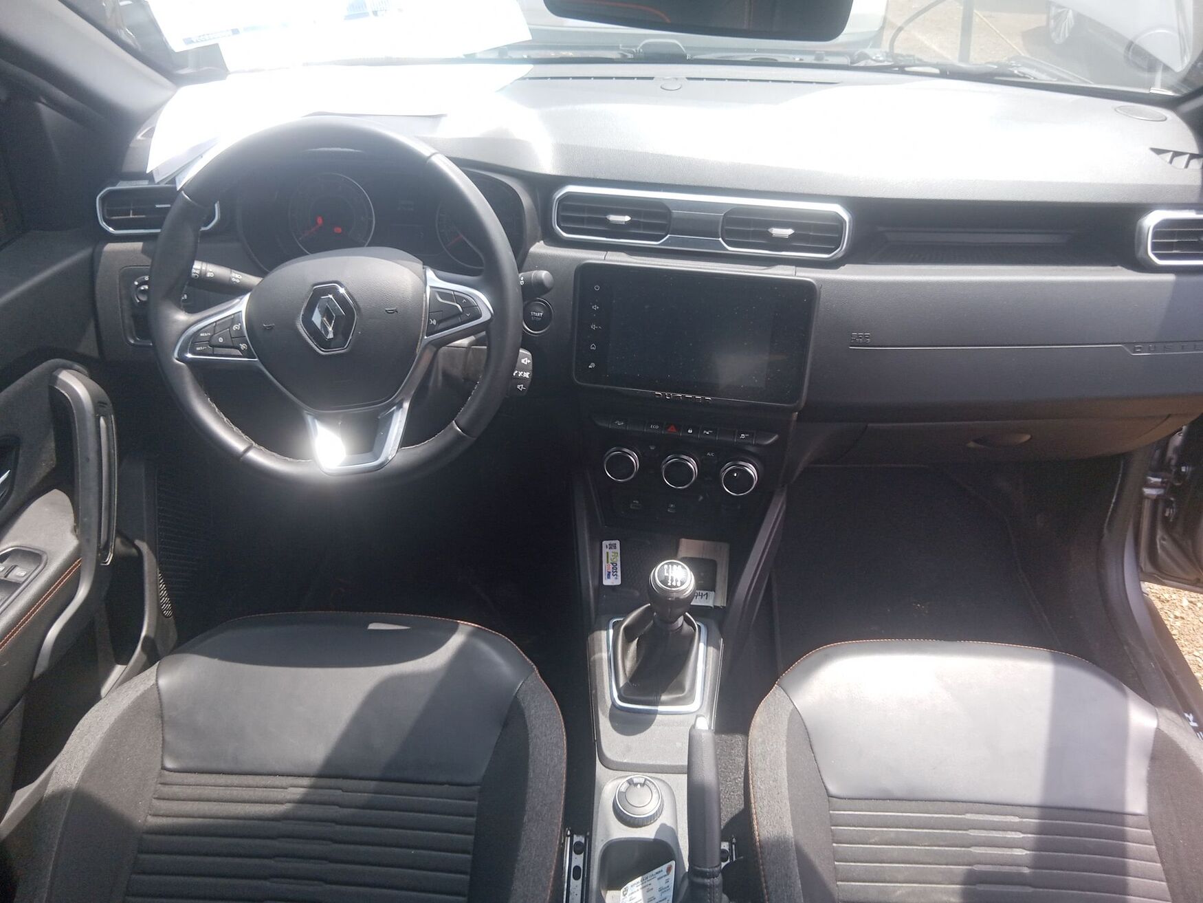 RENAULT DUSTER 2026