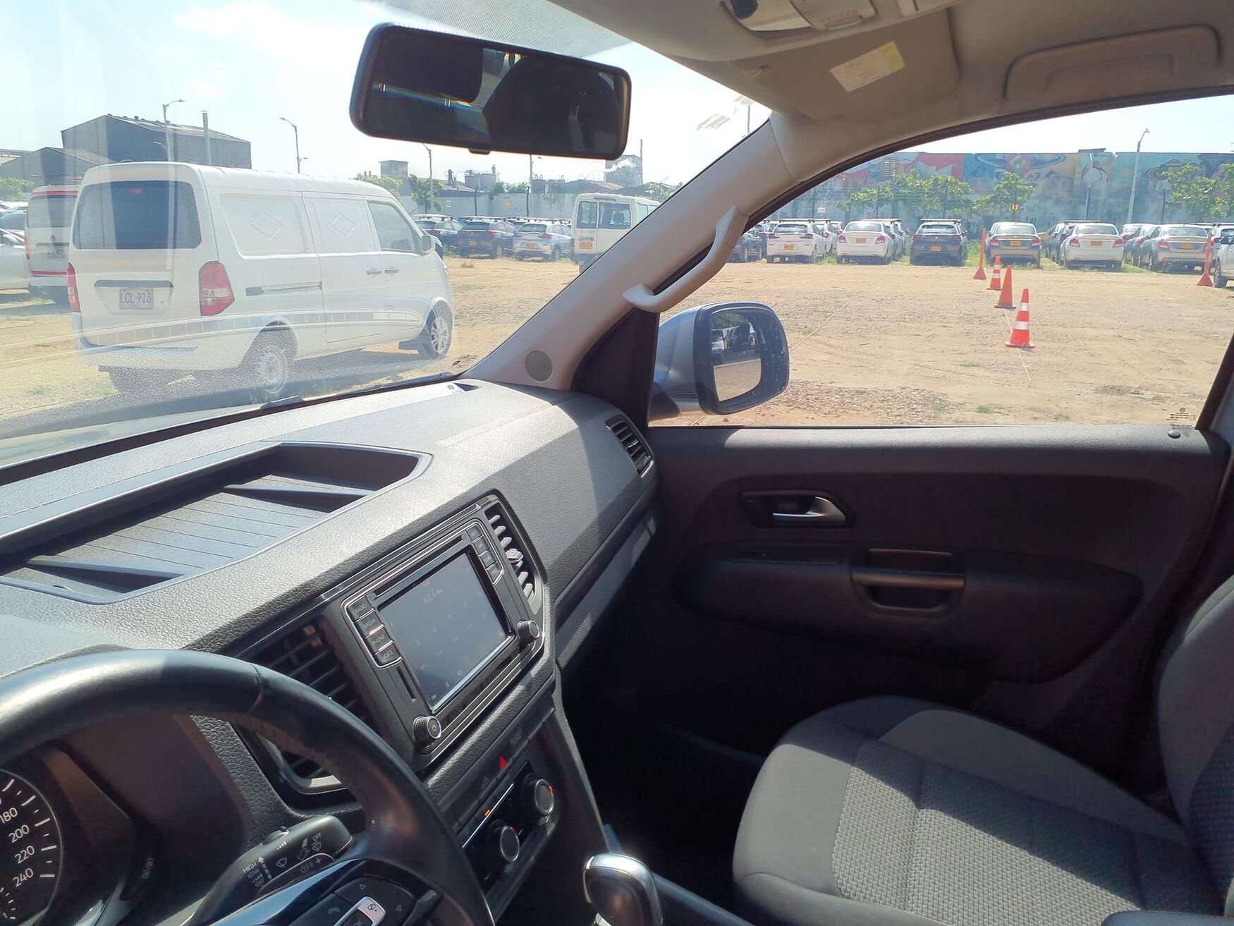 VOLKSWAGEN AMAROK 2022