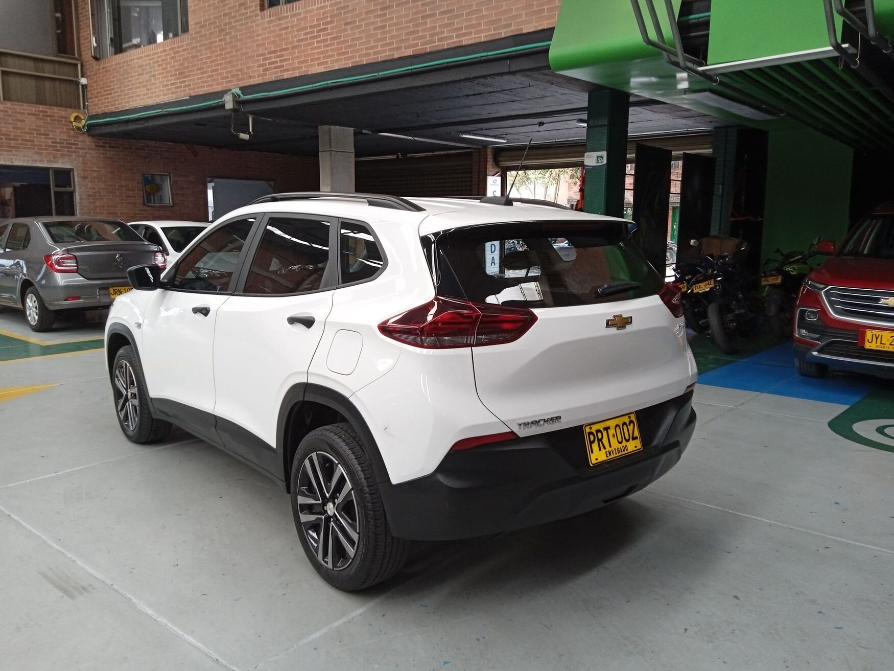 CHEVROLET TRACKER 2025