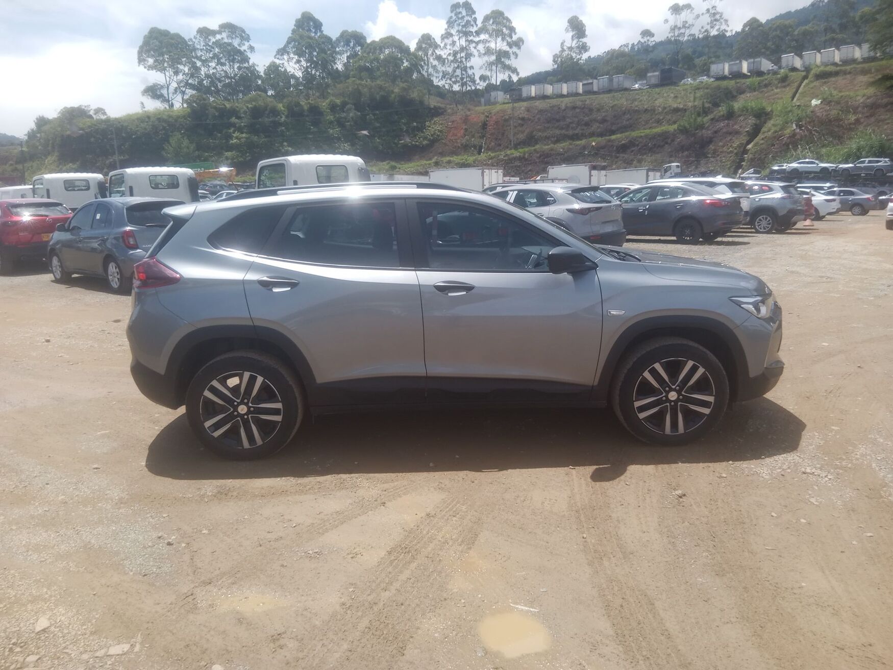 CHEVROLET TRACKER 2025