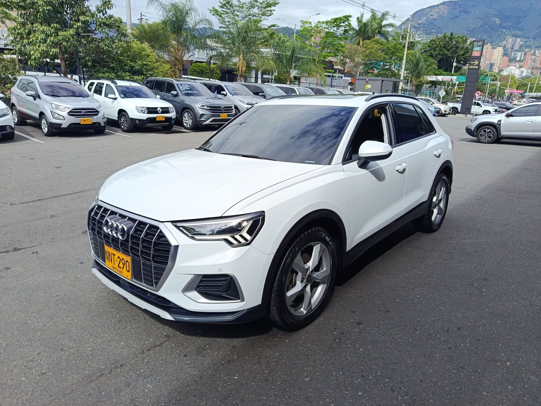 AUDI Q3 2023