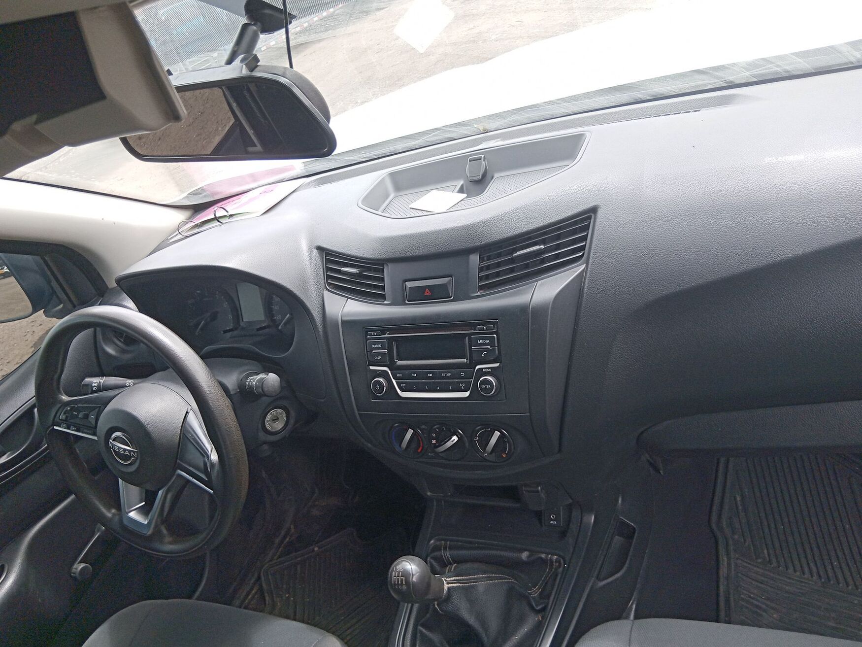 NISSAN FRONTIER 2024