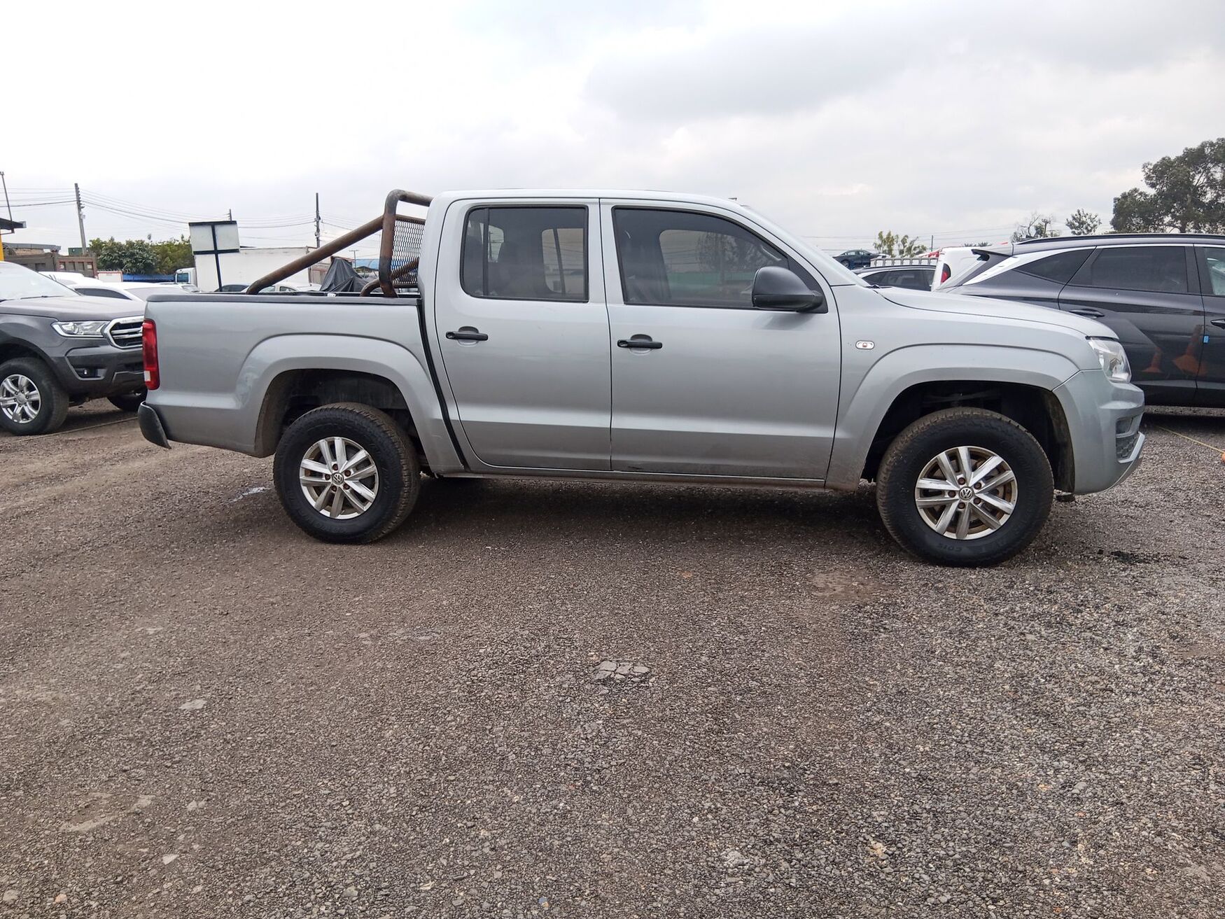 VOLKSWAGEN AMAROK 2023