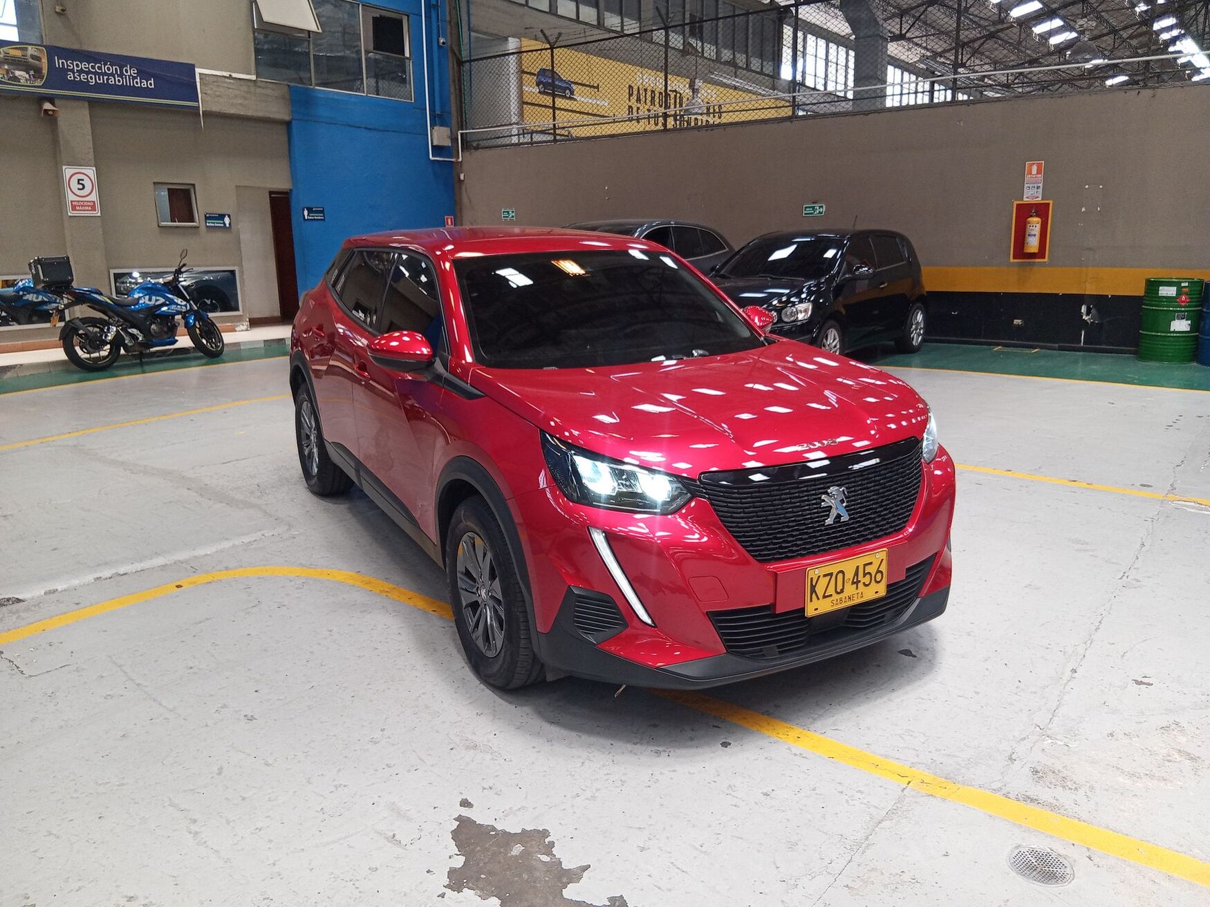 PEUGEOT 2008 2022