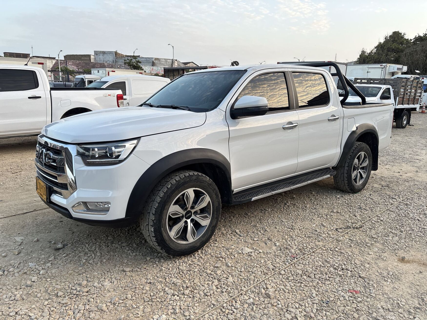 JAC JT8 2024