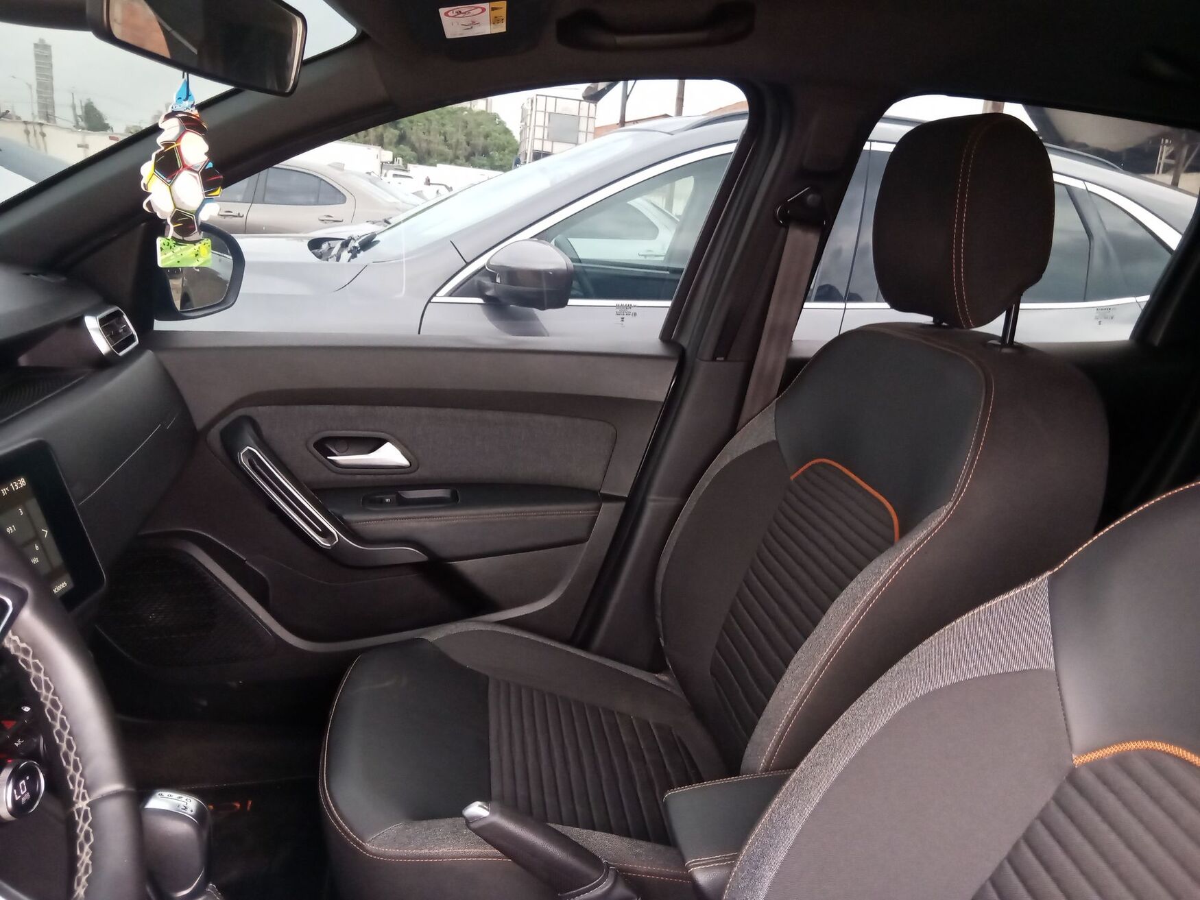 RENAULT DUSTER 2025