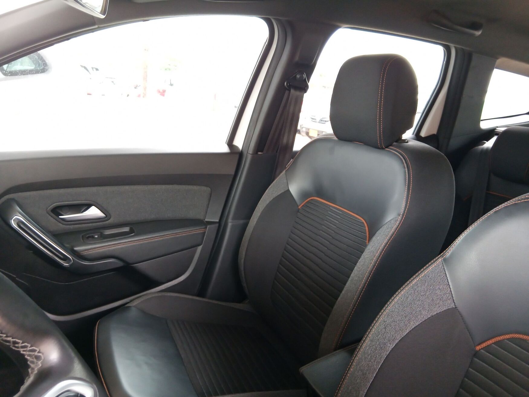 RENAULT DUSTER 2026