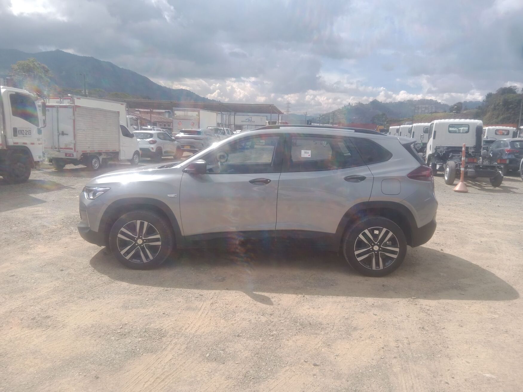 CHEVROLET TRACKER 2025