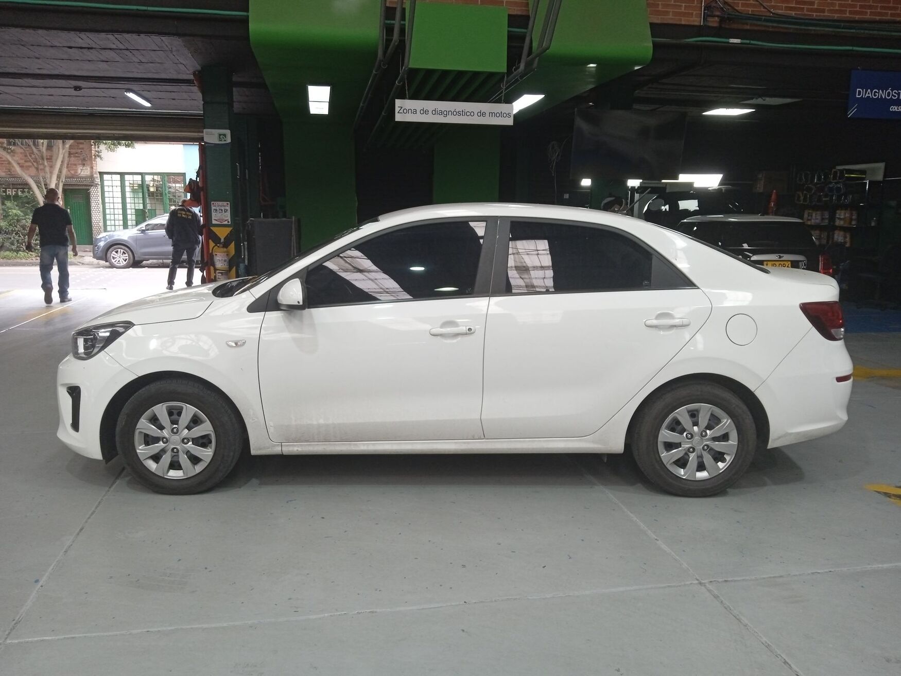 KIA SOLUTO 2025