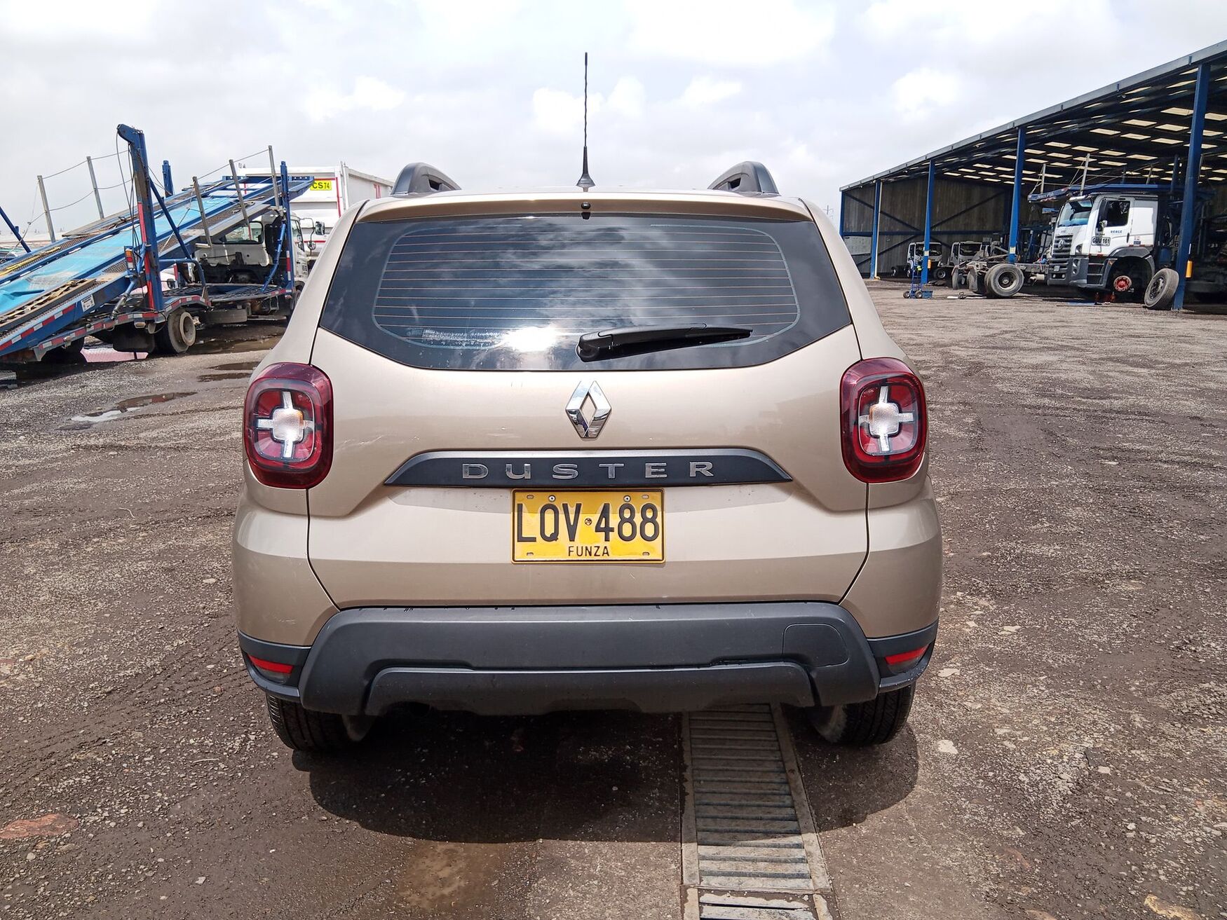 RENAULT DUSTER 2023