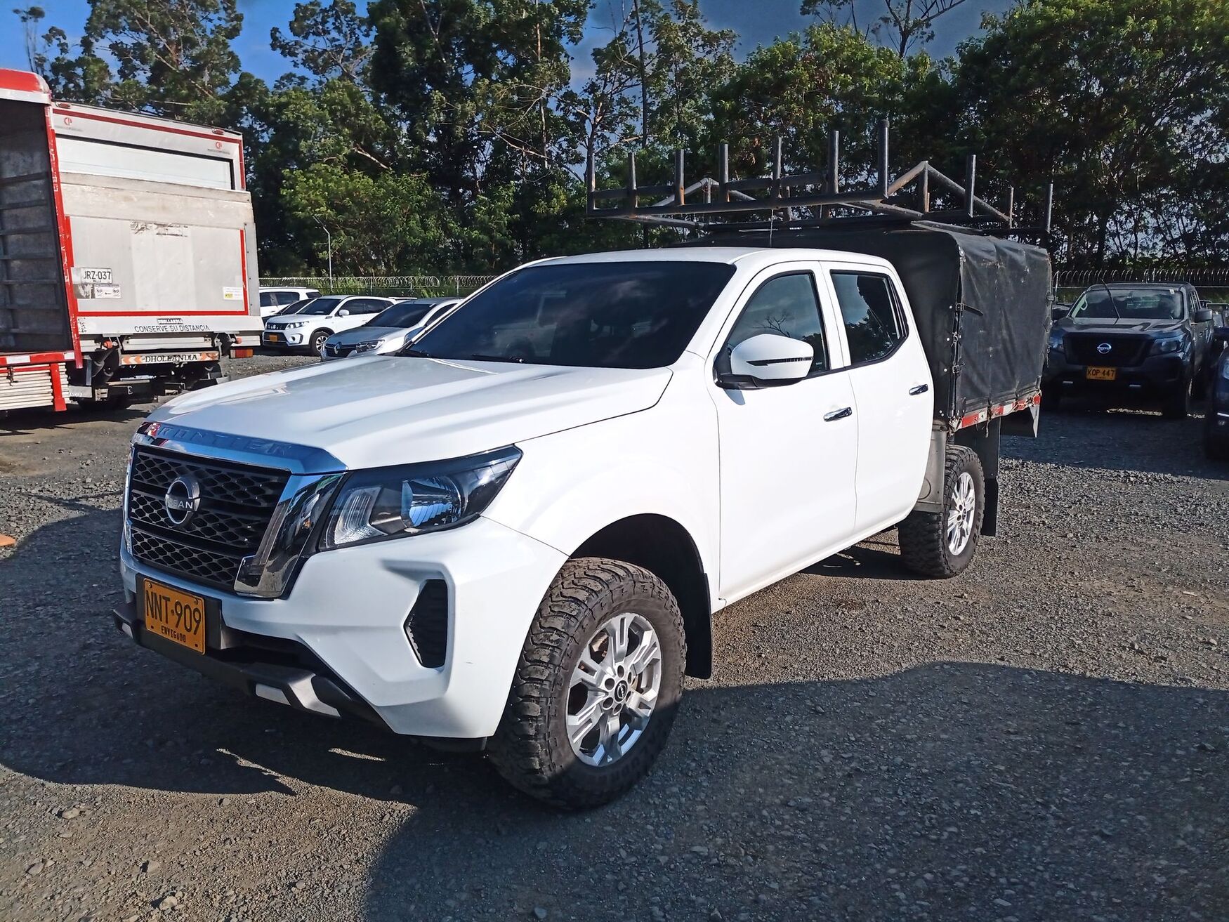NISSAN FRONTIER 2024
