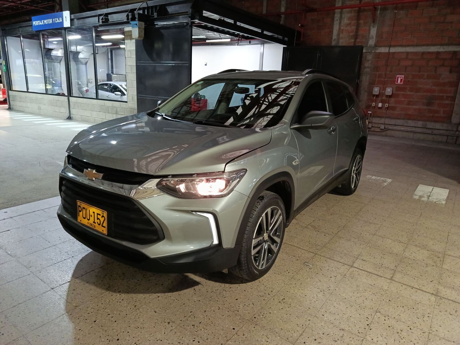 CHEVROLET TRACKER 2025