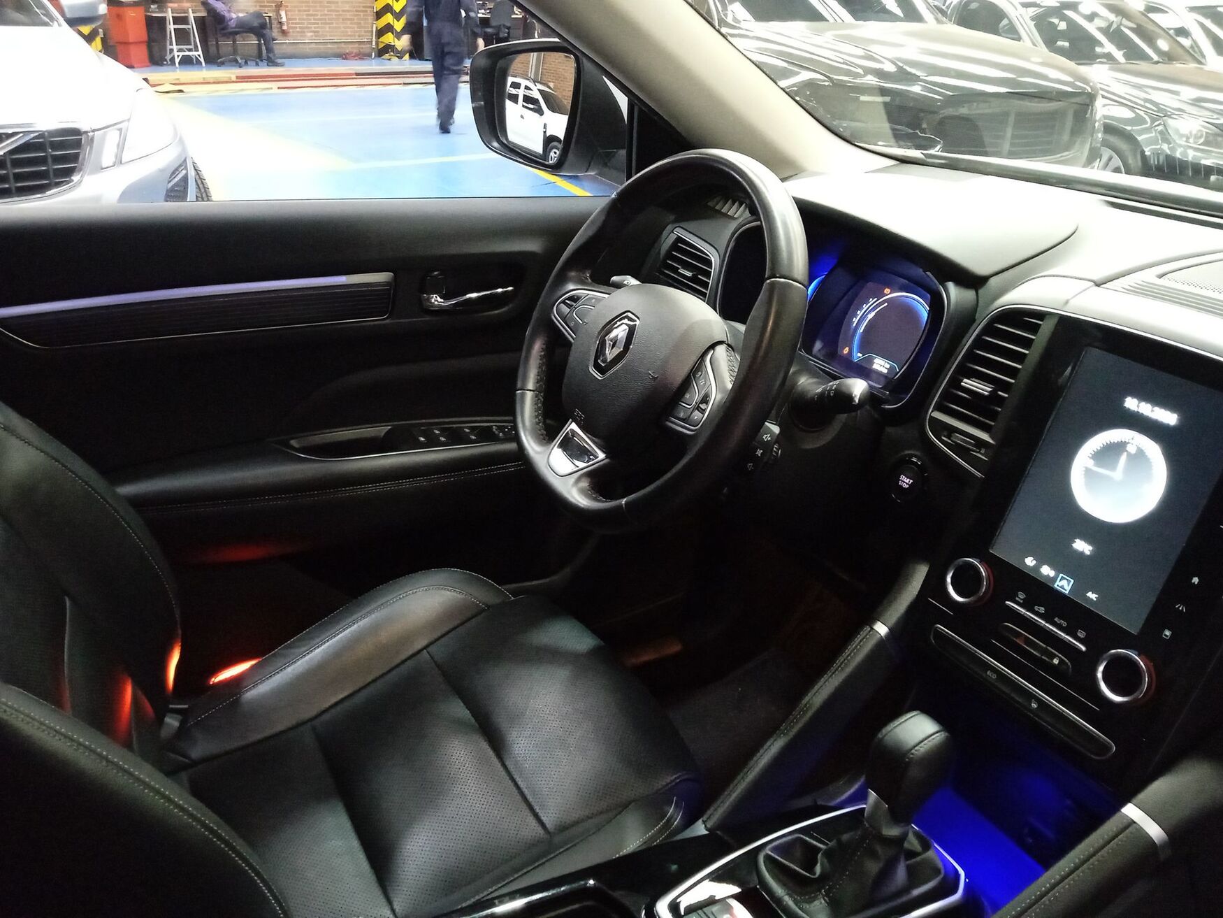 RENAULT KOLEOS 2023