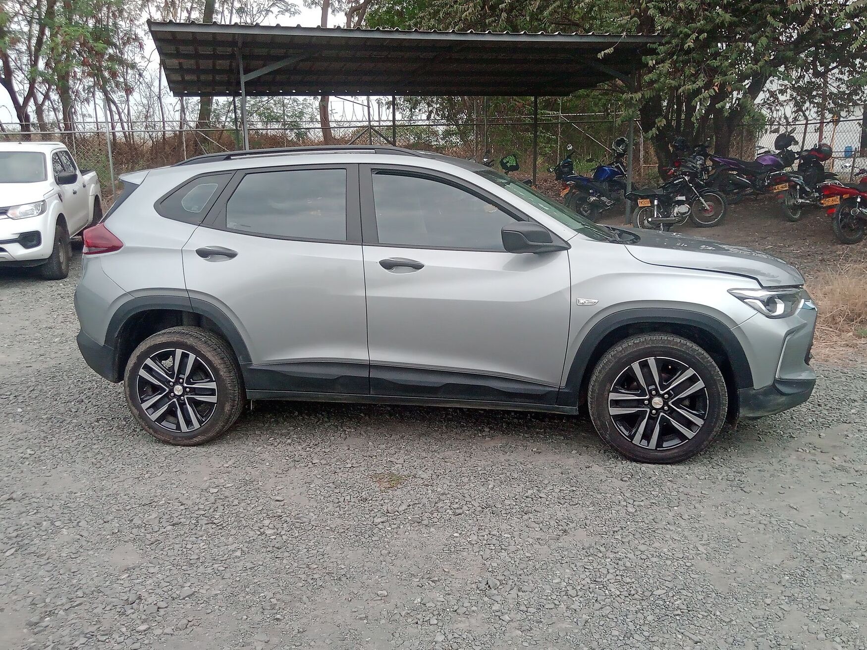 CHEVROLET TRACKER 2025