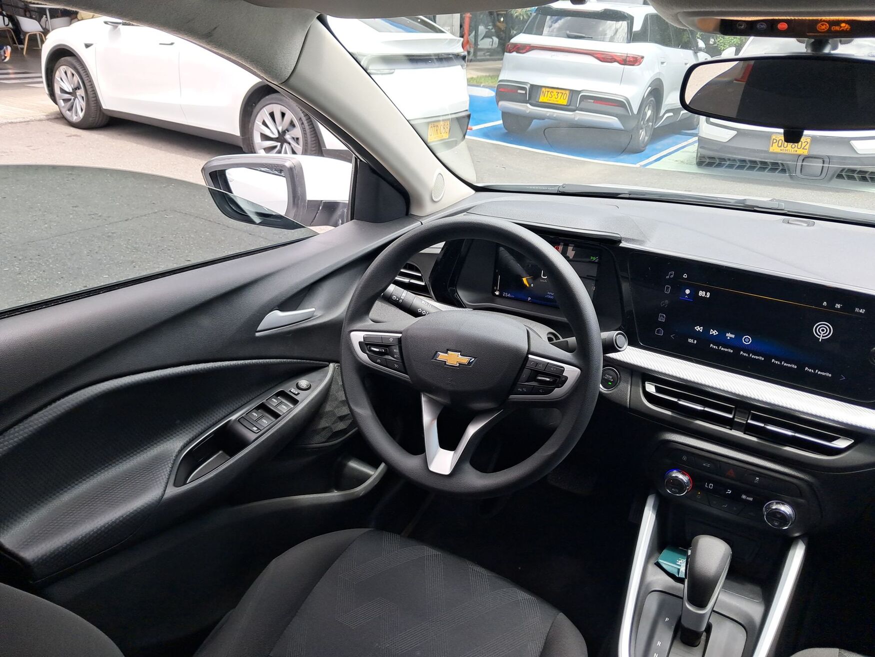 CHEVROLET ONIX 2026